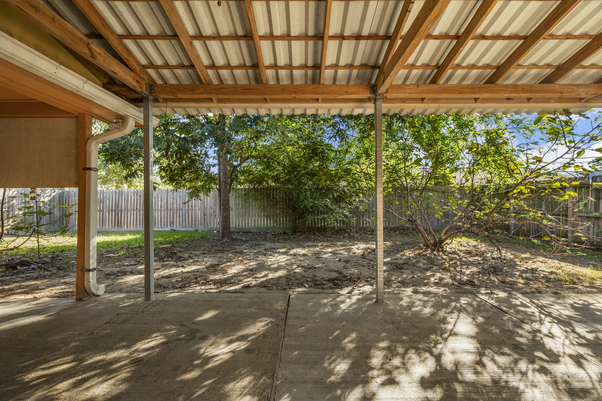 23826 Lestergate Drive Property Photo 30