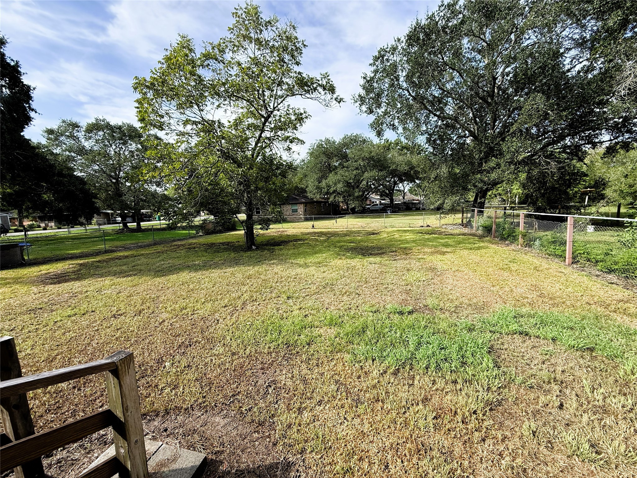 608 Hackberry Bend Property Photo 14