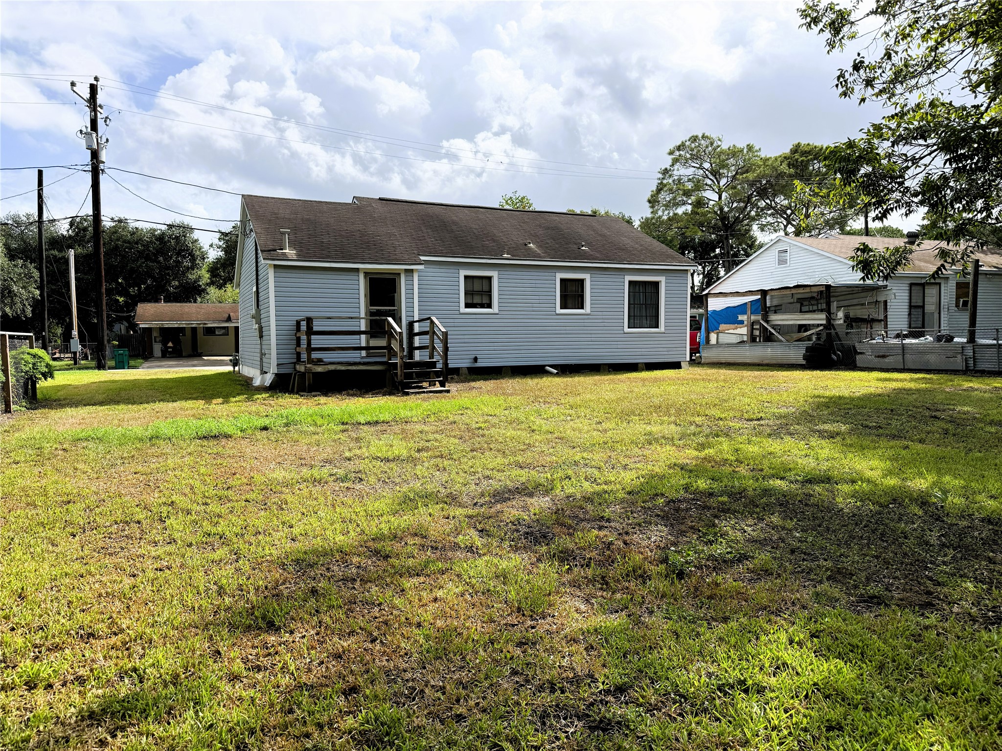 608 Hackberry Bend Property Photo 15
