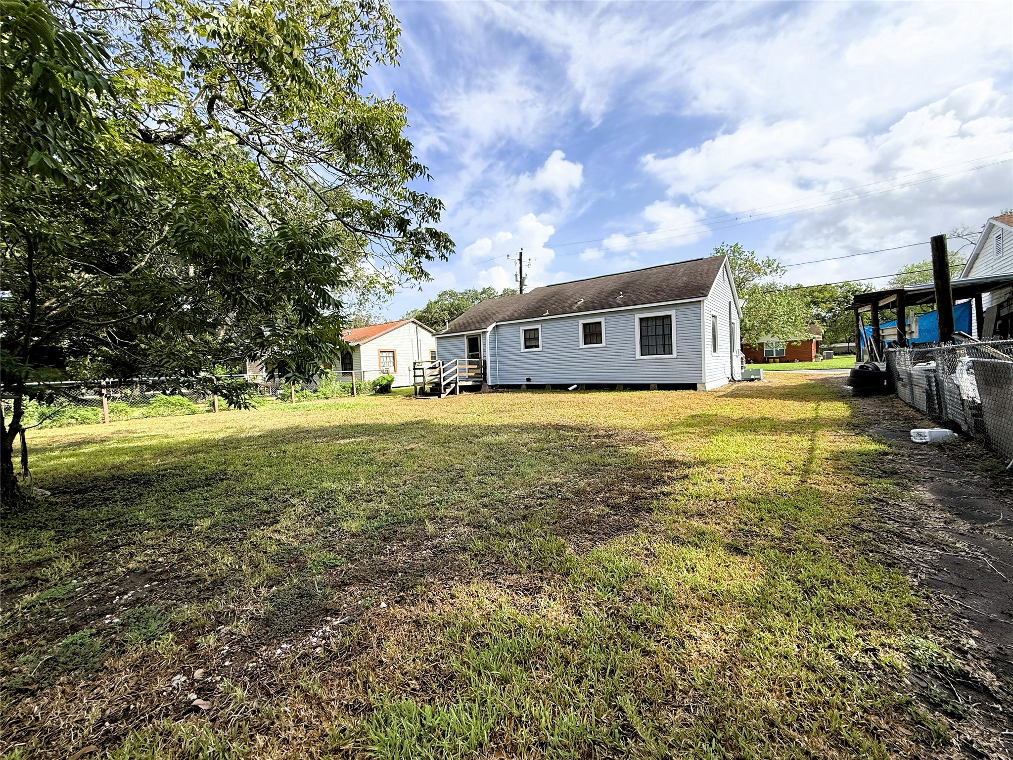 608 Hackberry Bend Property Photo 17