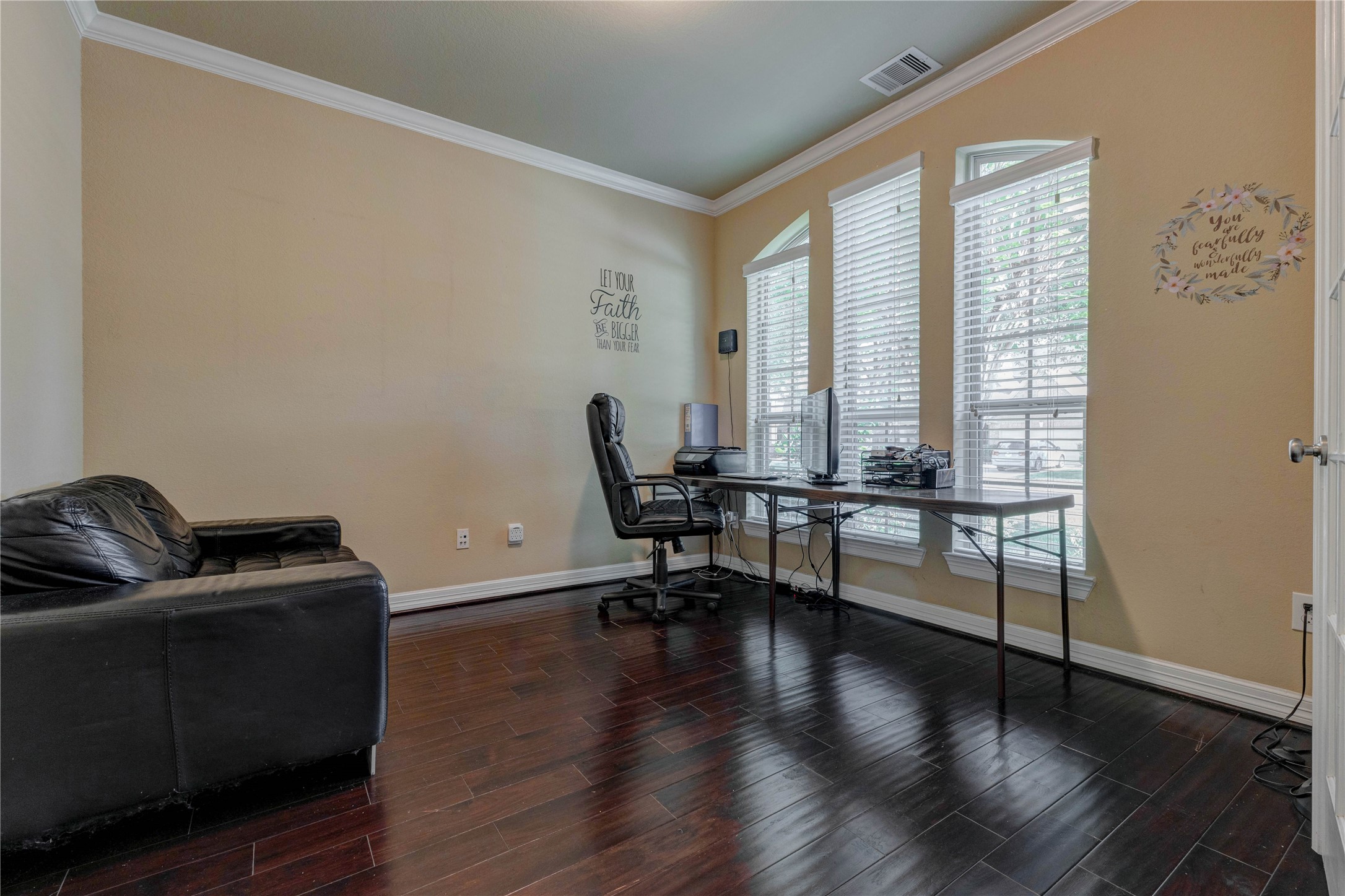27810 Yorkshire Brook Lane Property Photo 7