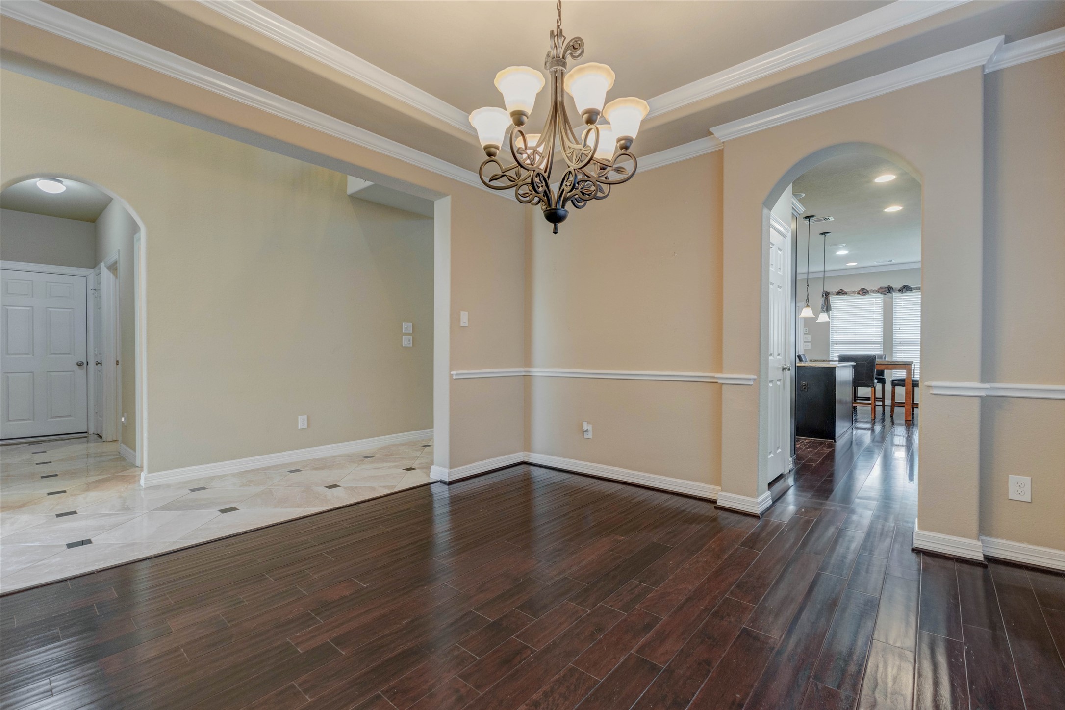 27810 Yorkshire Brook Lane Property Photo 9