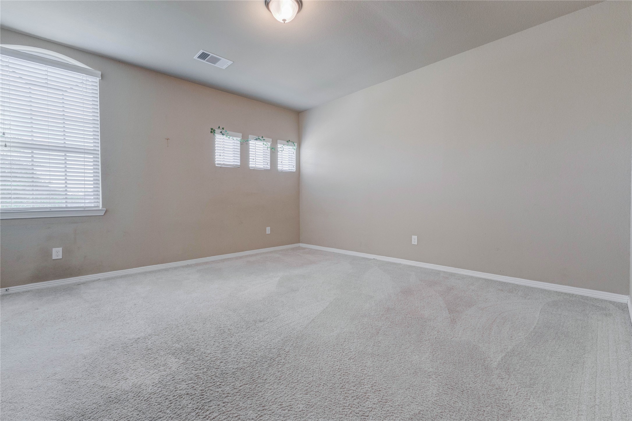 27810 Yorkshire Brook Lane Property Photo 37