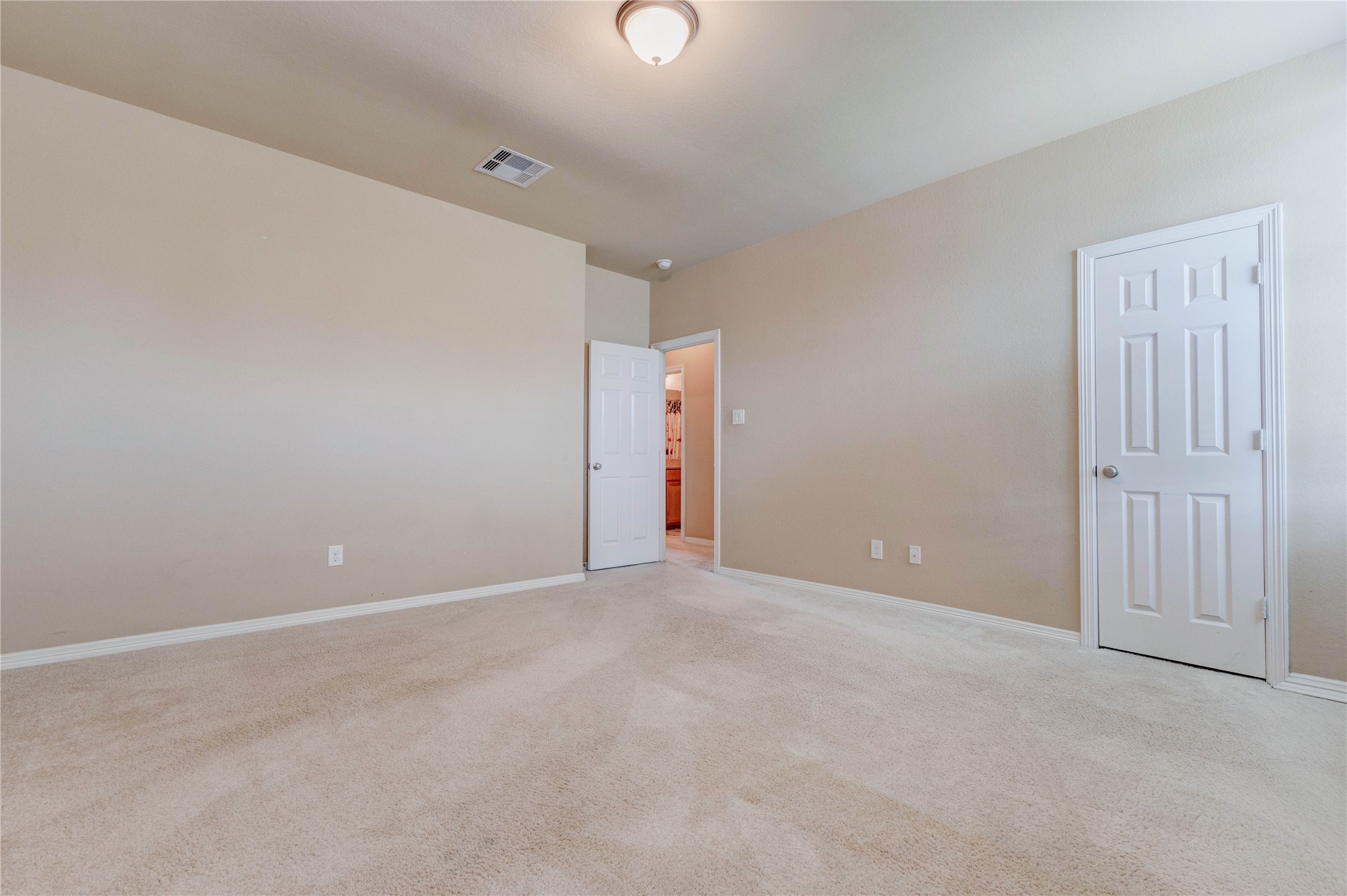 27810 Yorkshire Brook Lane Property Photo 38