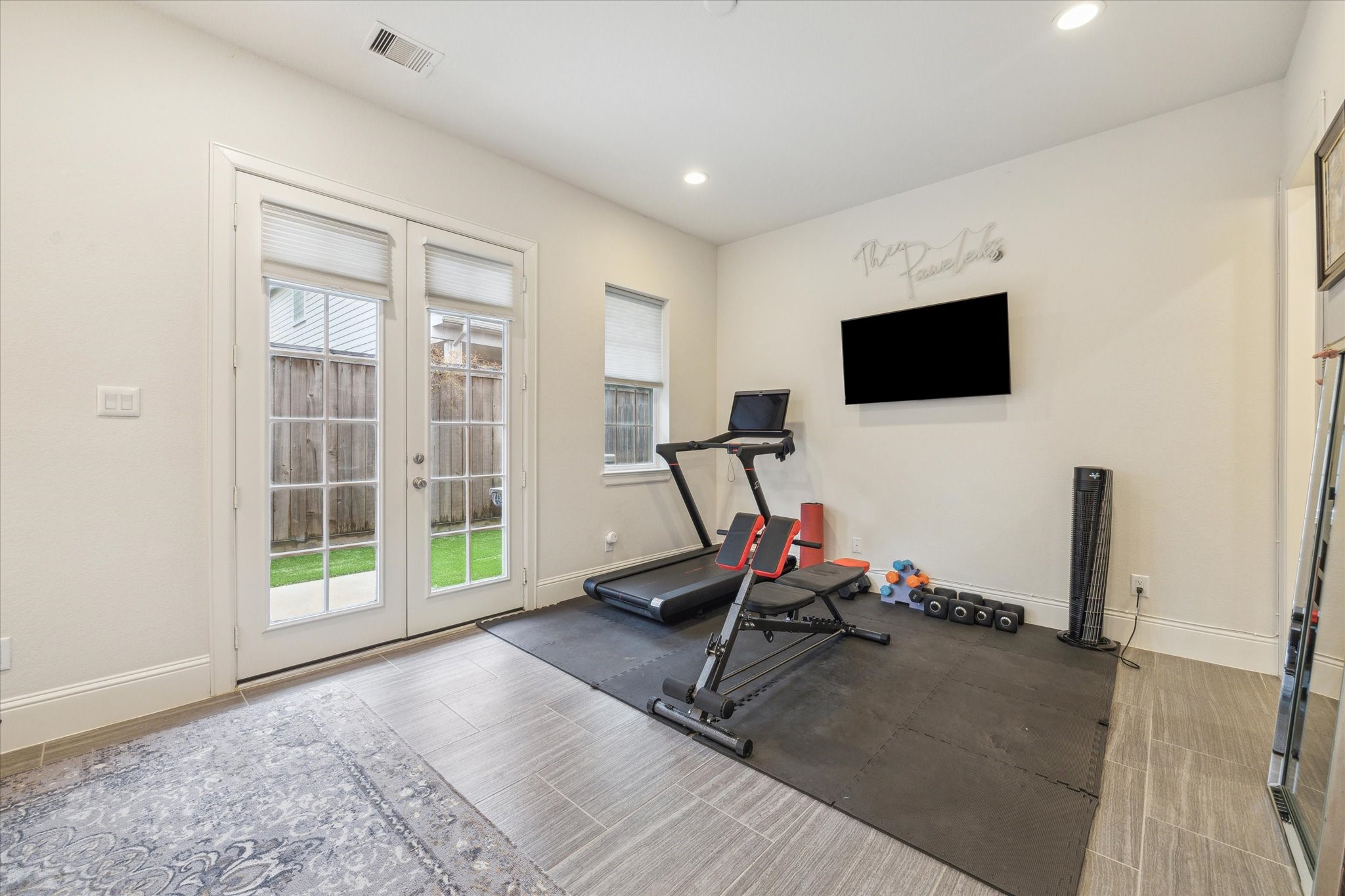 2618 Madeline Grove Drive Property Photo 18