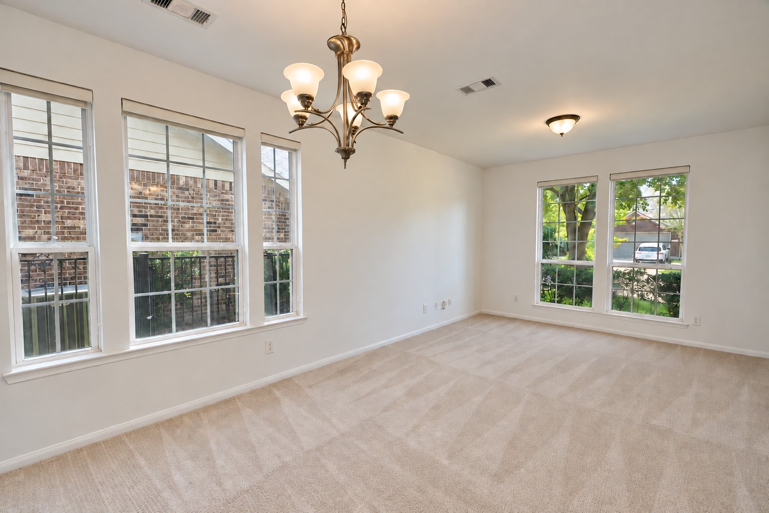 19510 Blushing Meadow Drive Property Photo 4