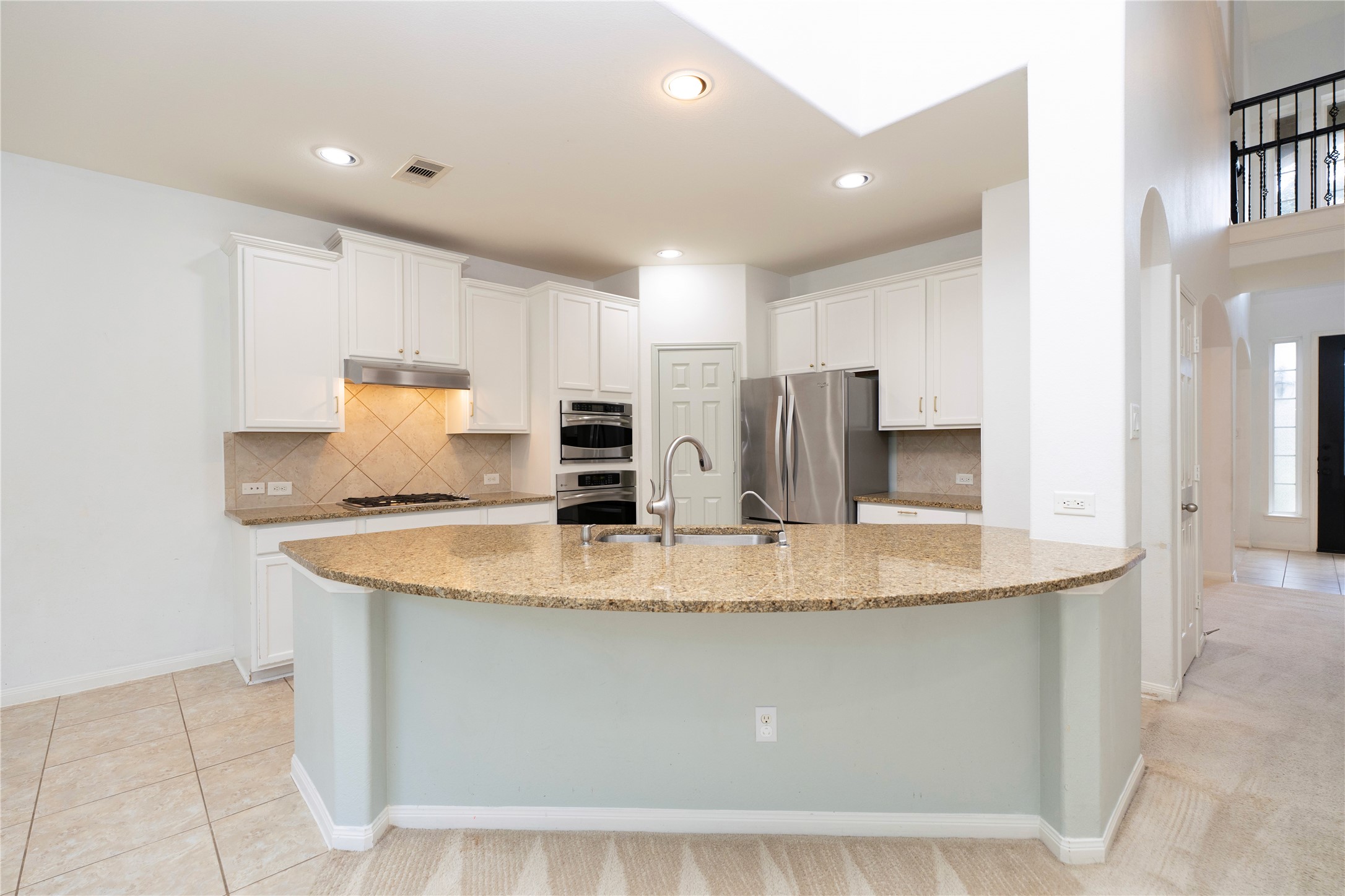 19510 Blushing Meadow Drive Property Photo 9