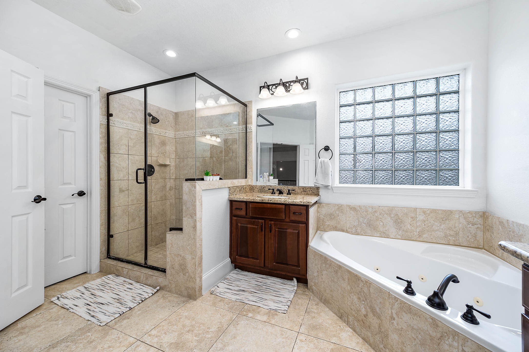 620 Westcott Street Property Photo 19