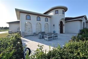 825 Grubbs Road Property Photo 1