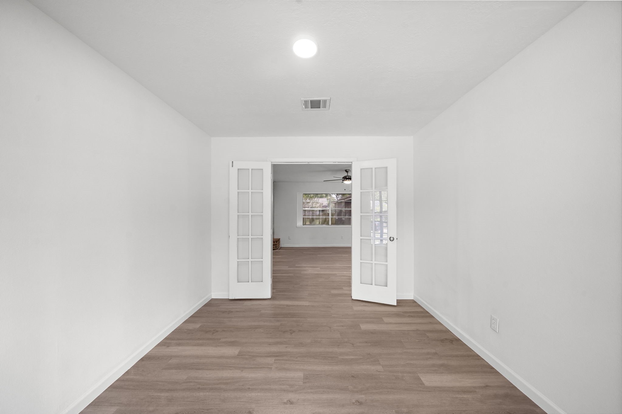 2526 Nightowl Trail Property Photo 14