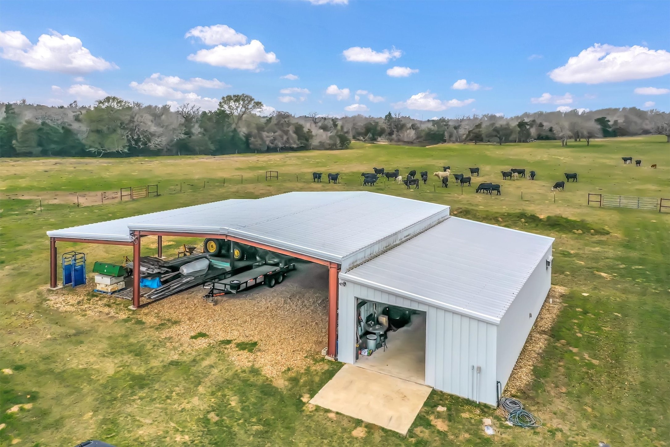 2810 West Old Lockhart Road W Property Photo 4
