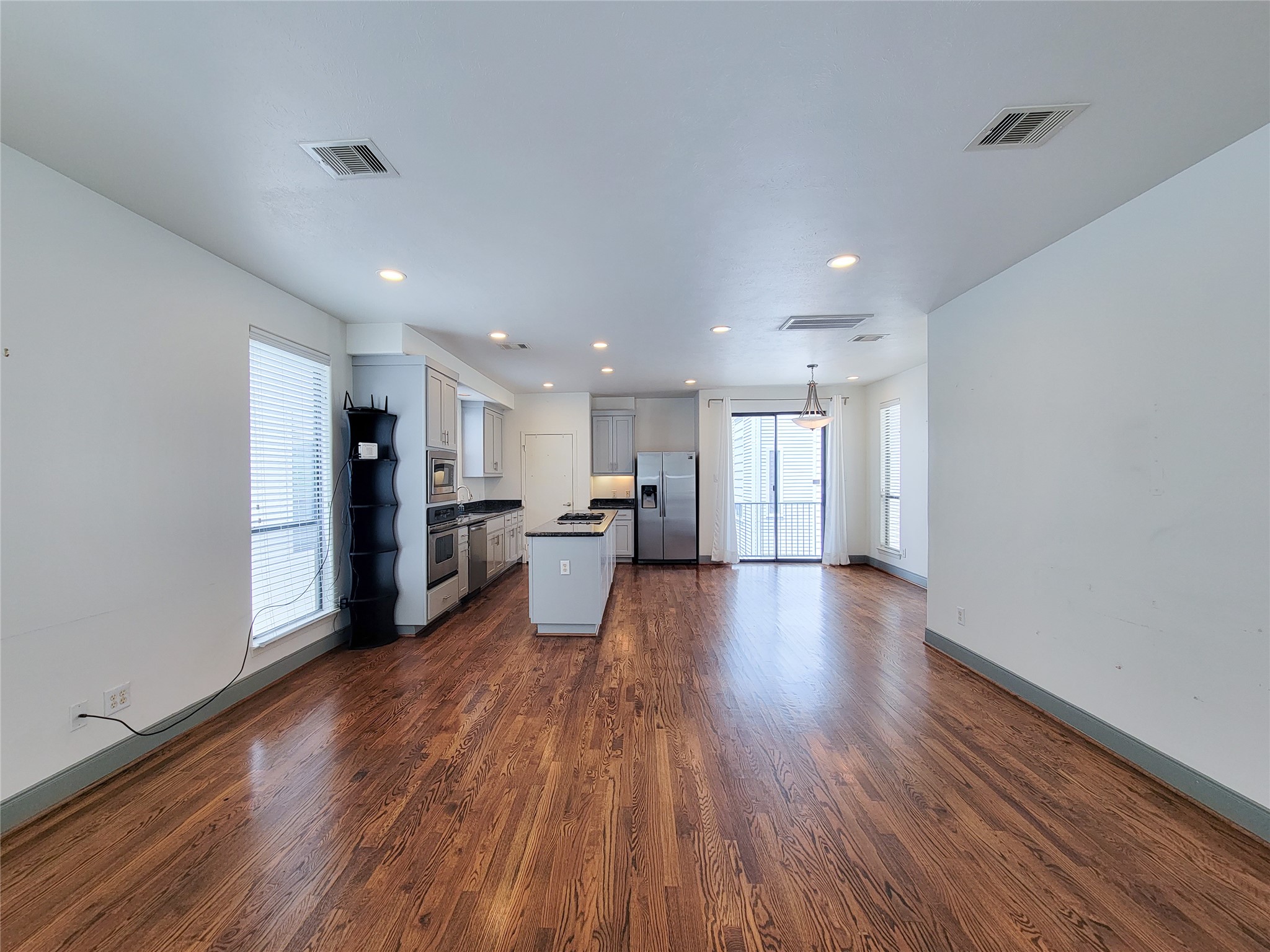 1432 Ennis Street Property Photo 14