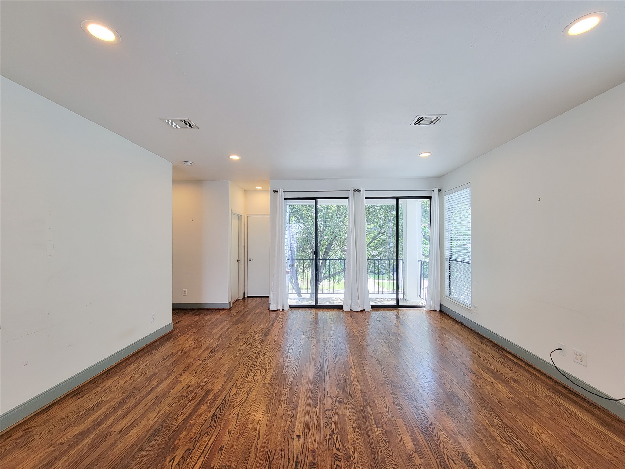 1432 Ennis Street Property Photo 19