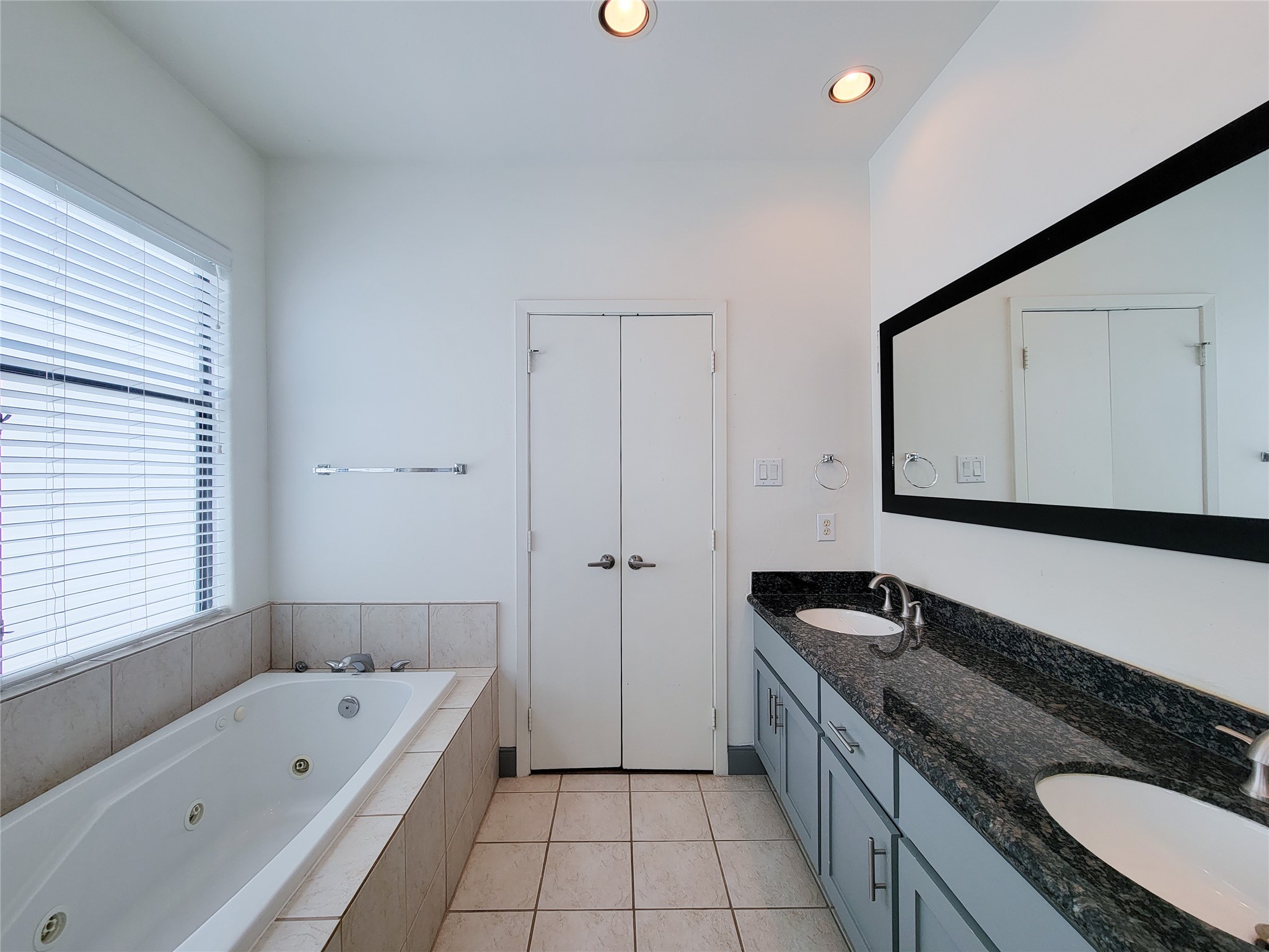 1432 Ennis Street Property Photo 39