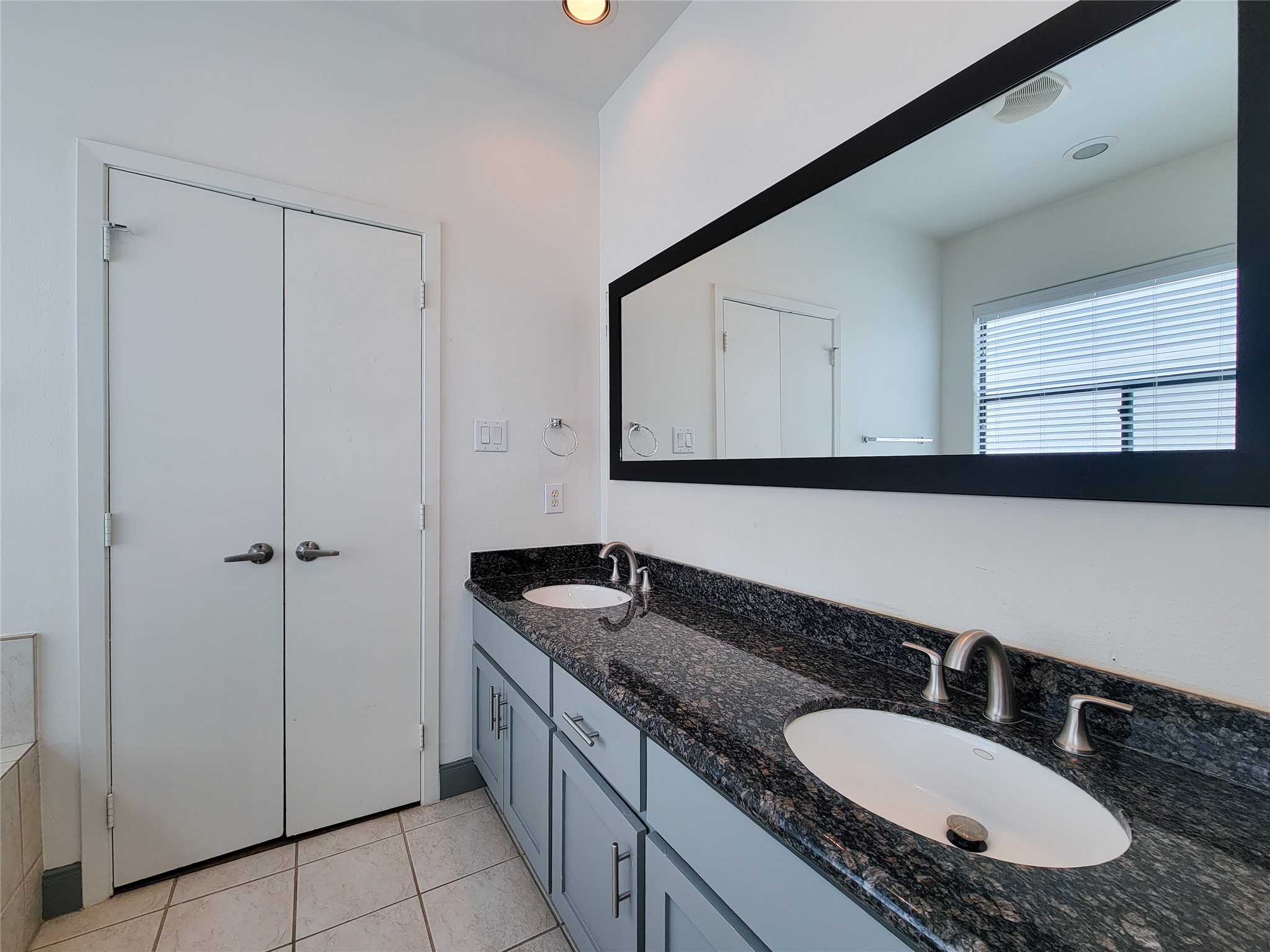 1432 Ennis Street Property Photo 40