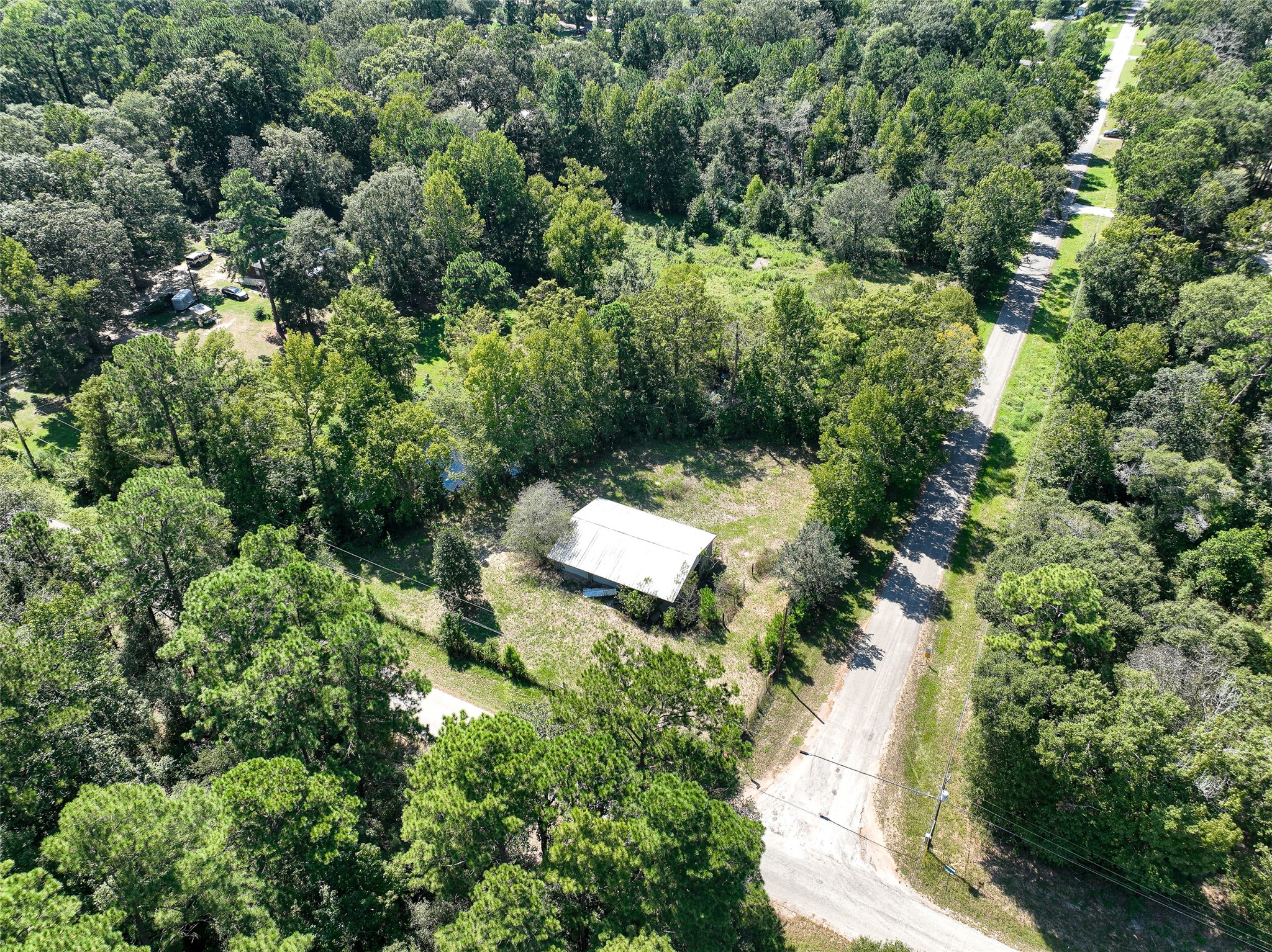 126 County Road 3707 Property Photo 6