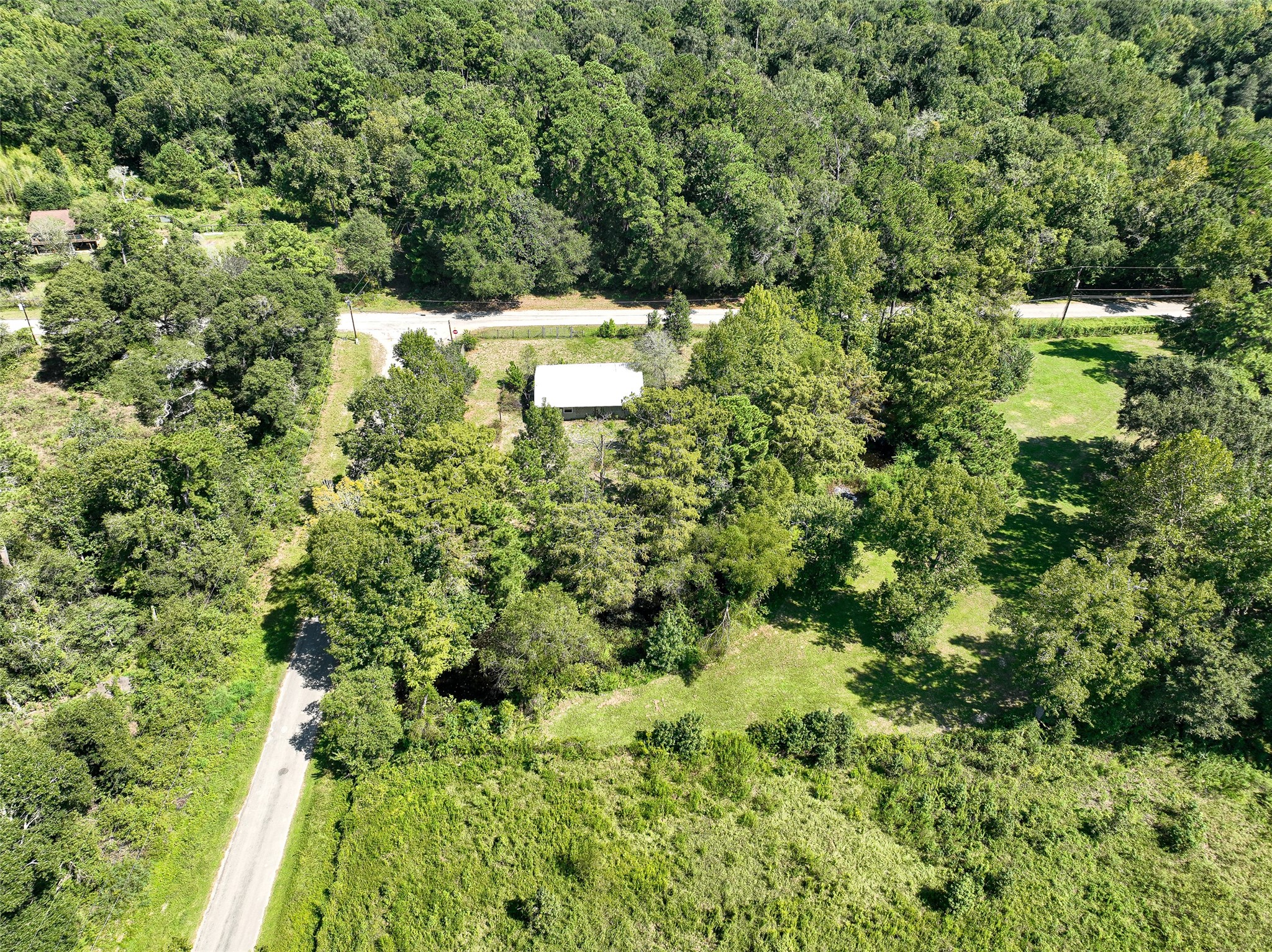 126 County Road 3707 Property Photo 9