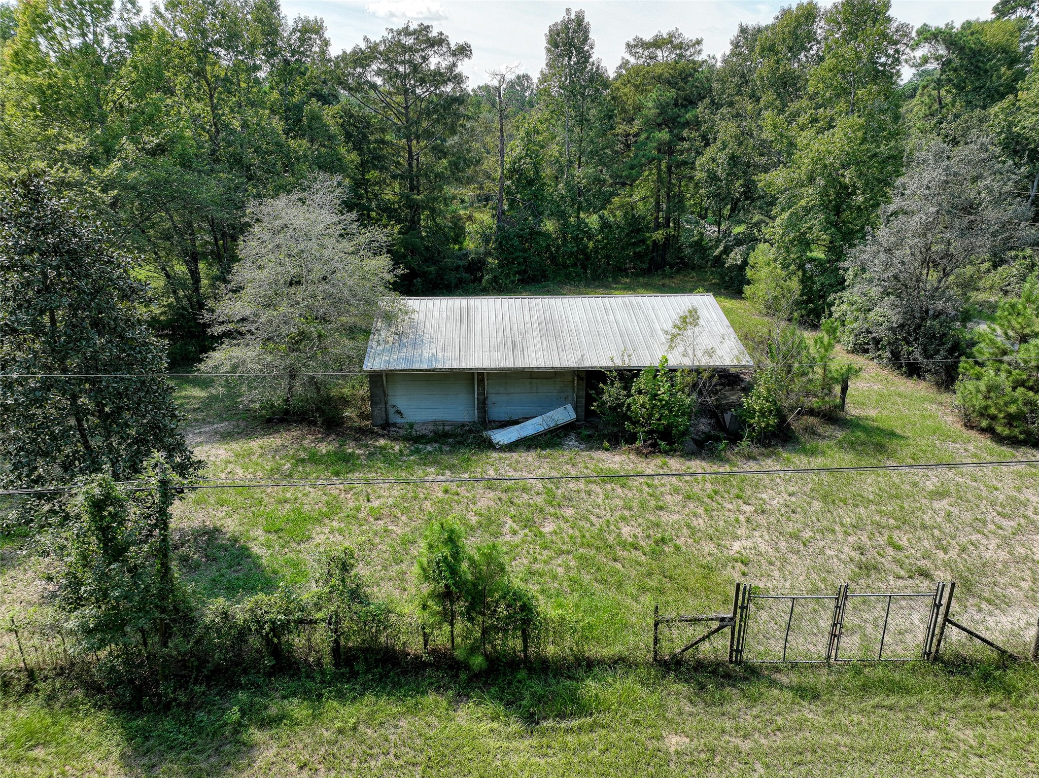 126 County Road 3707 Property Photo 15