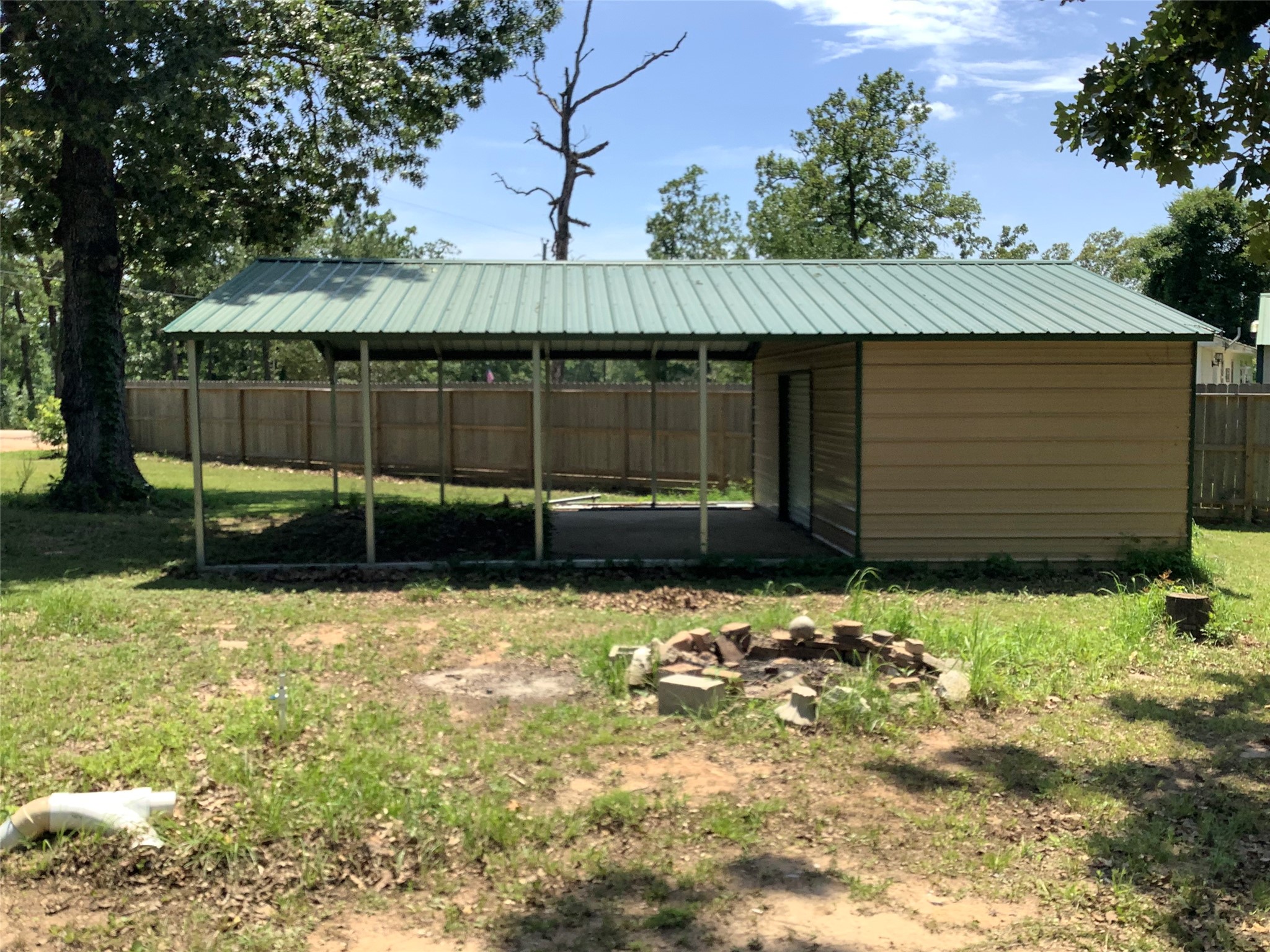119 Oakdale Drive Property Photo 1