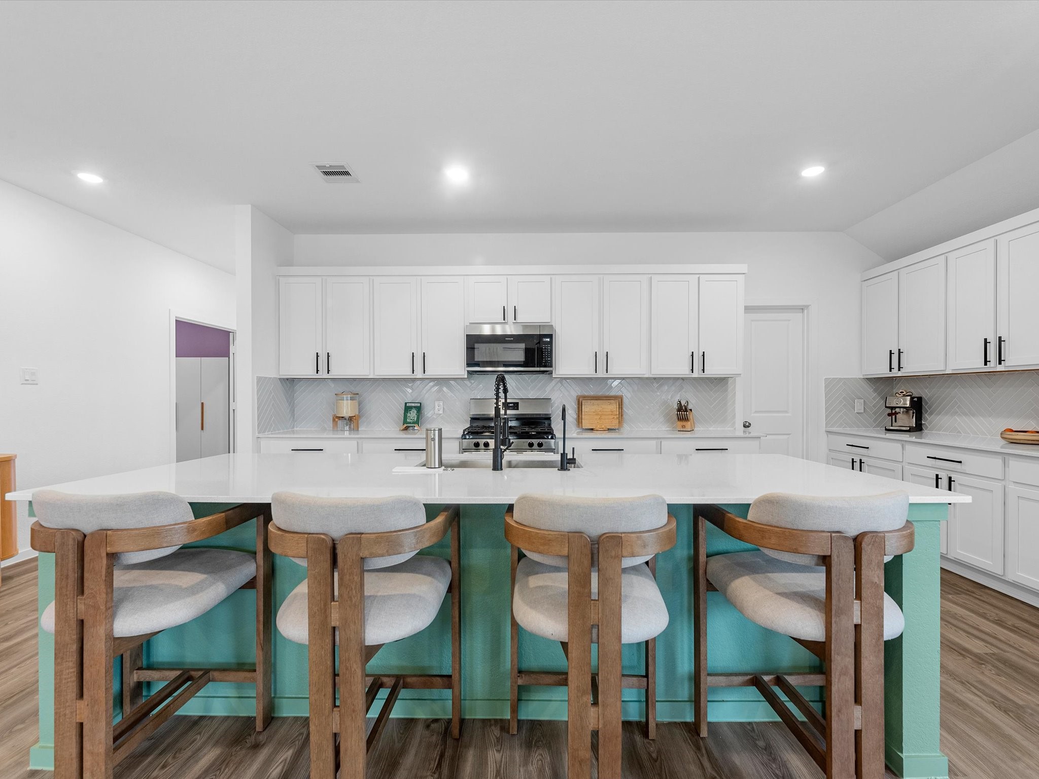 2016 Cottage Bridge Road Property Photo 4