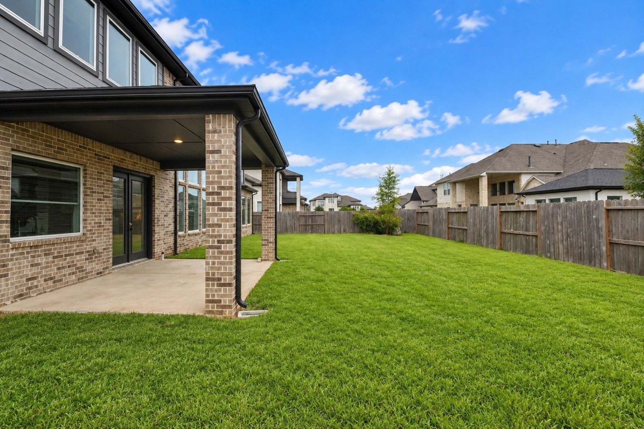 10014 Oakwood Trail Property Photo 32