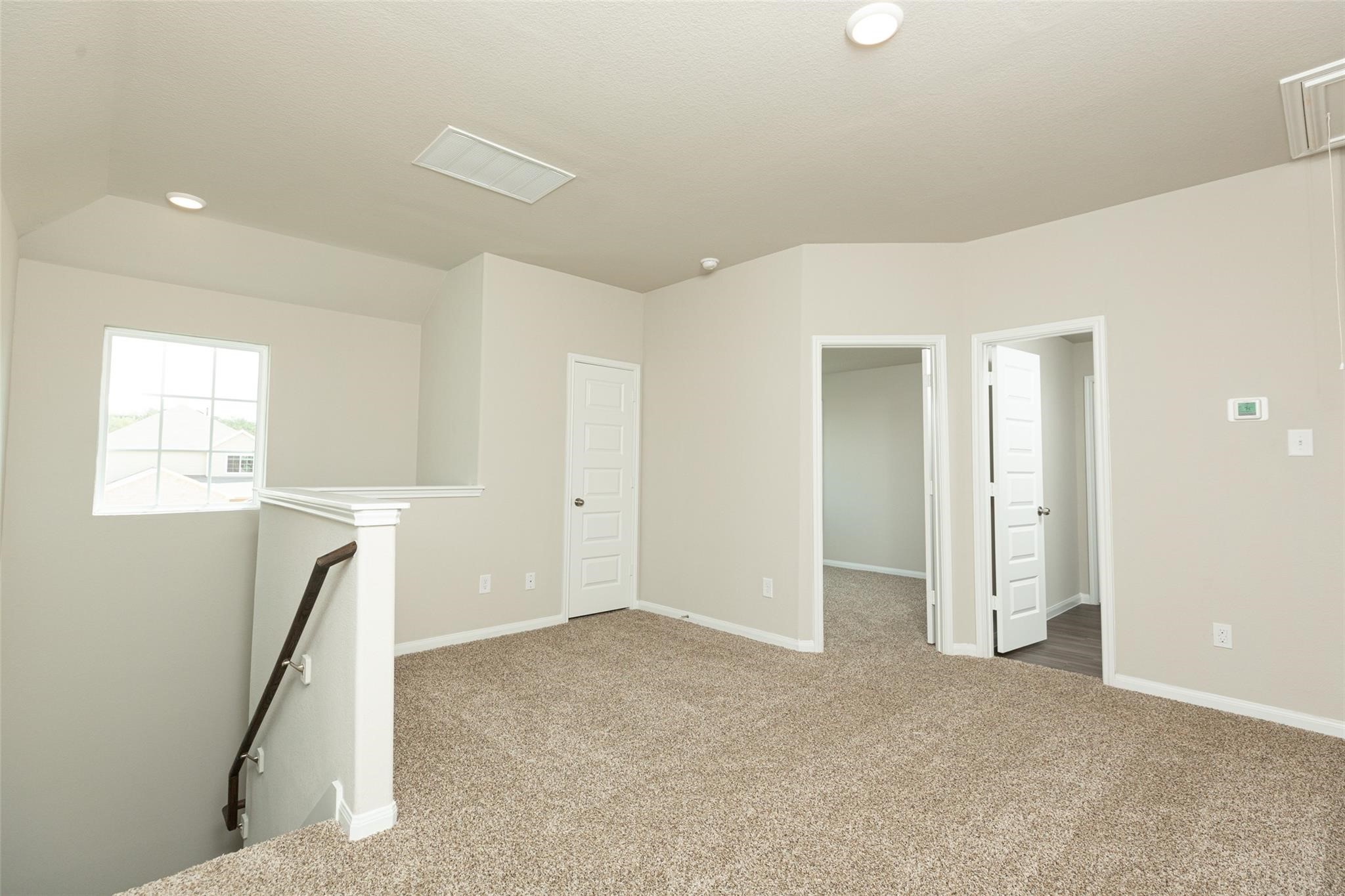 2906 Briggs Drive Property Photo 3