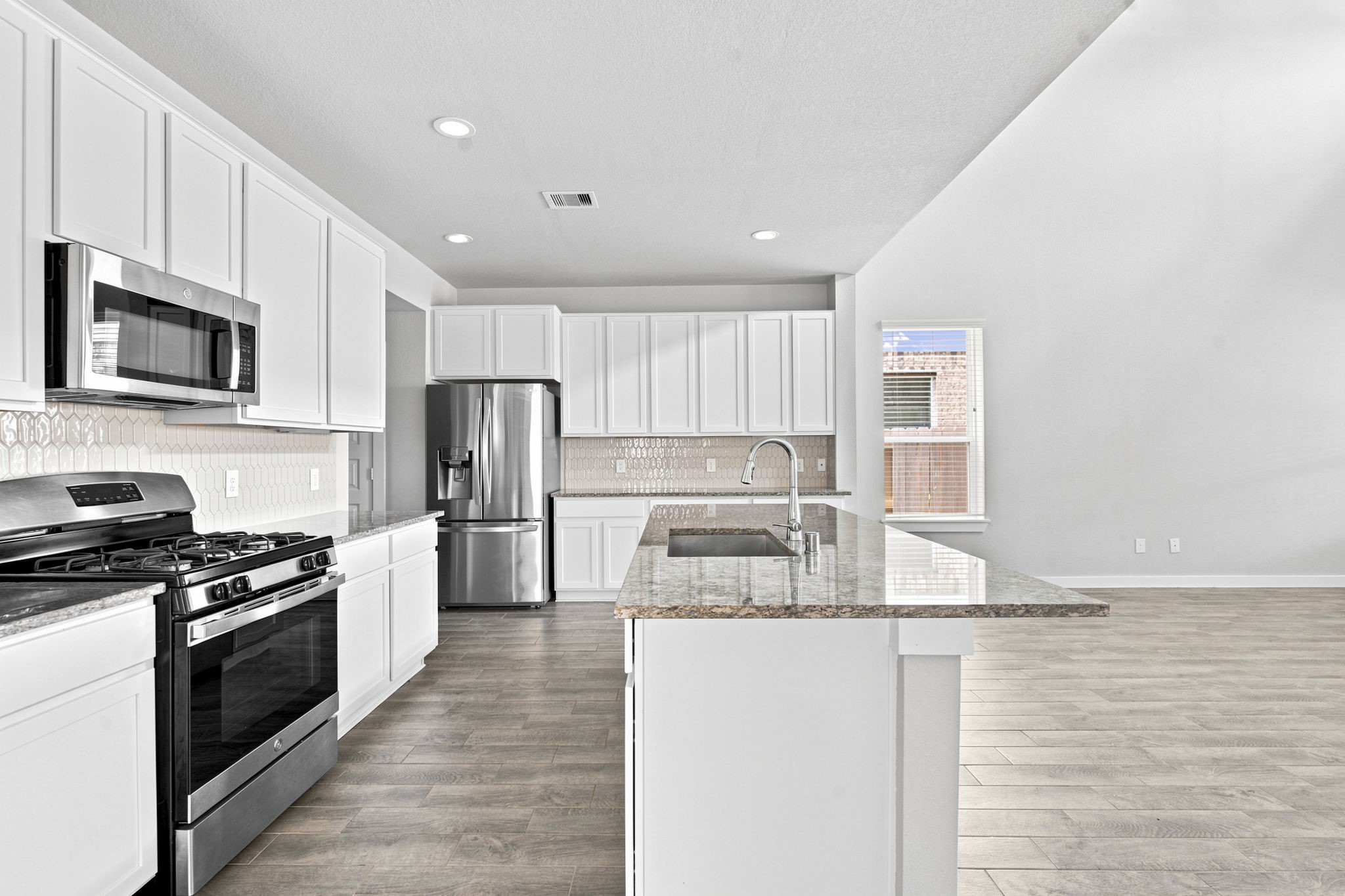 5419 Sunstone Circle Property Photo 7