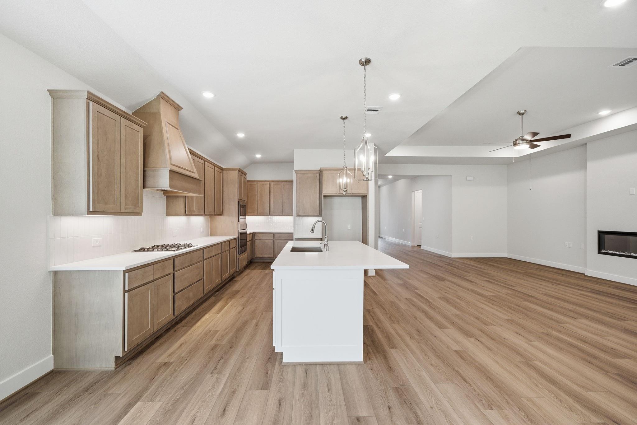 10026 Larkin Cove Property Photo 12