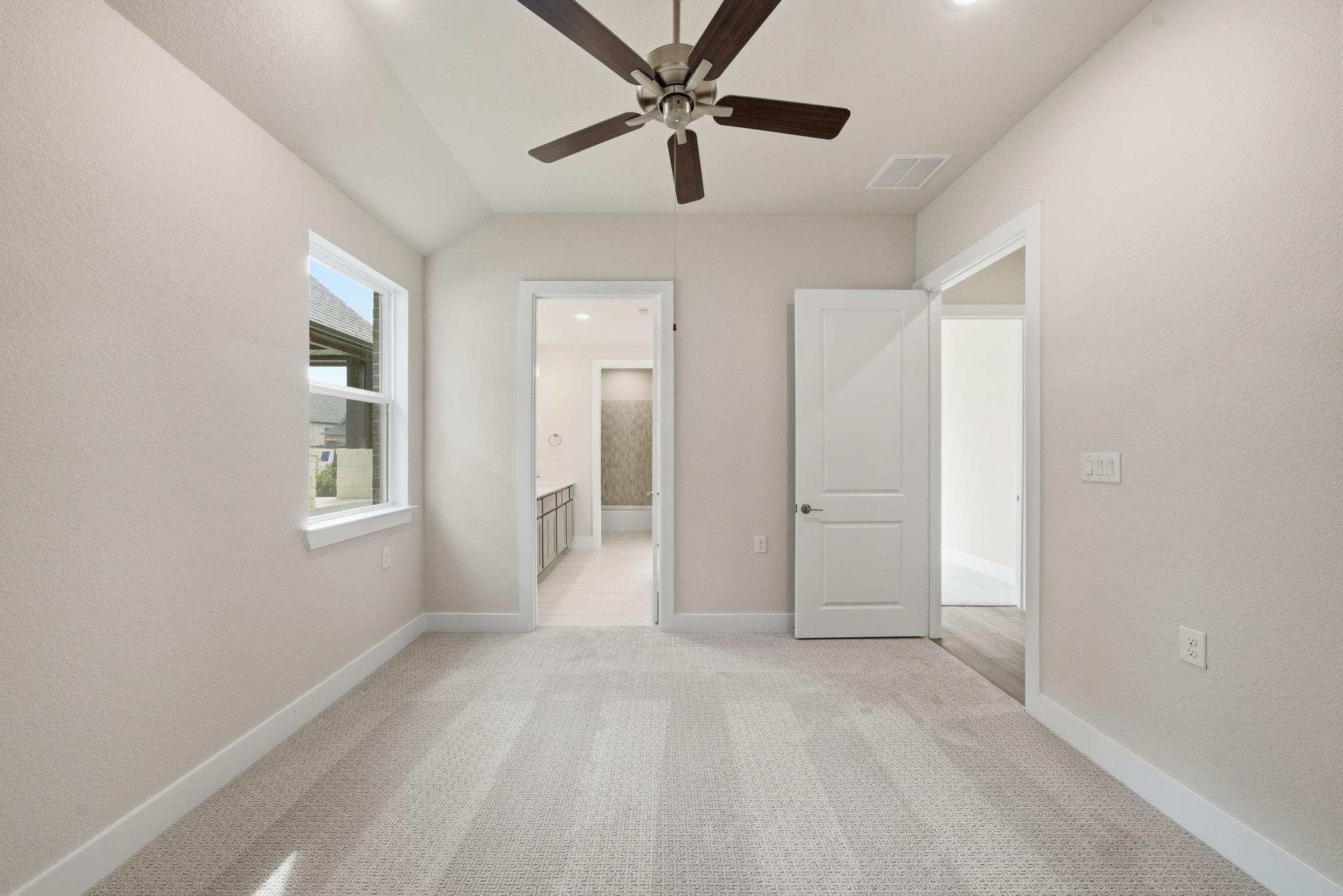 10026 Larkin Cove Property Photo 32