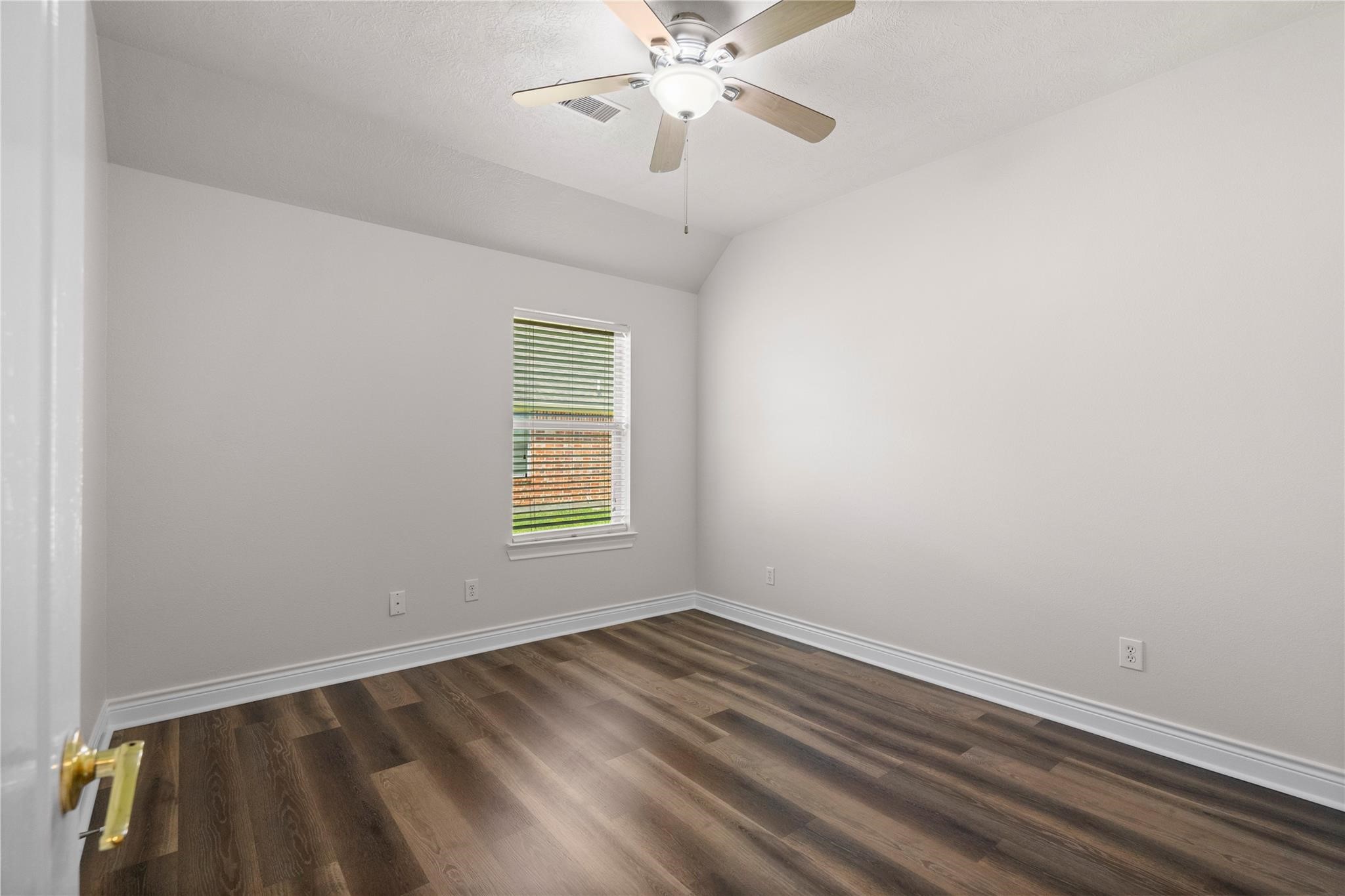 12222 Walden Road Property Photo 19