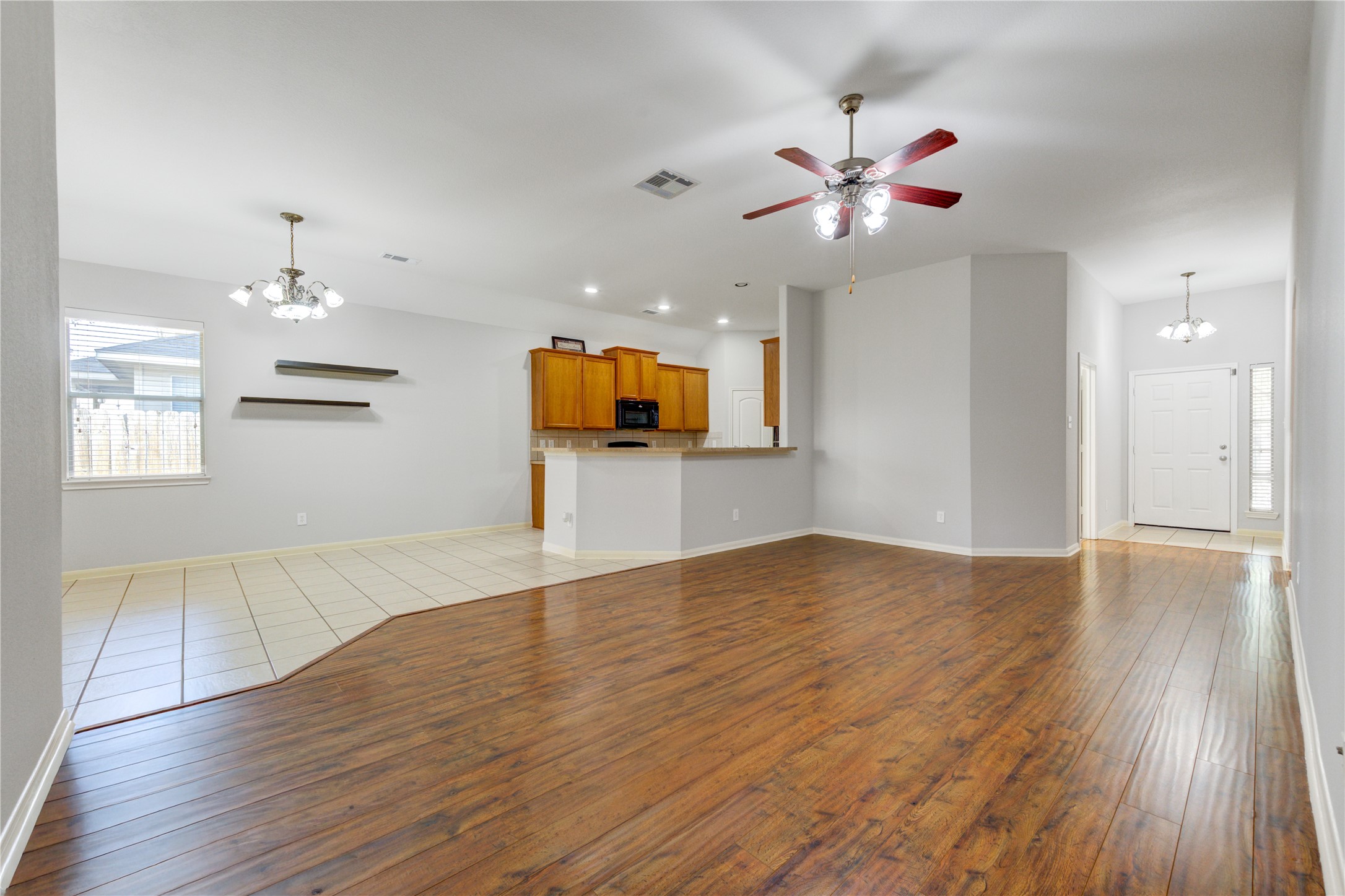 6030 Starbrook Creek Drive Property Photo 5