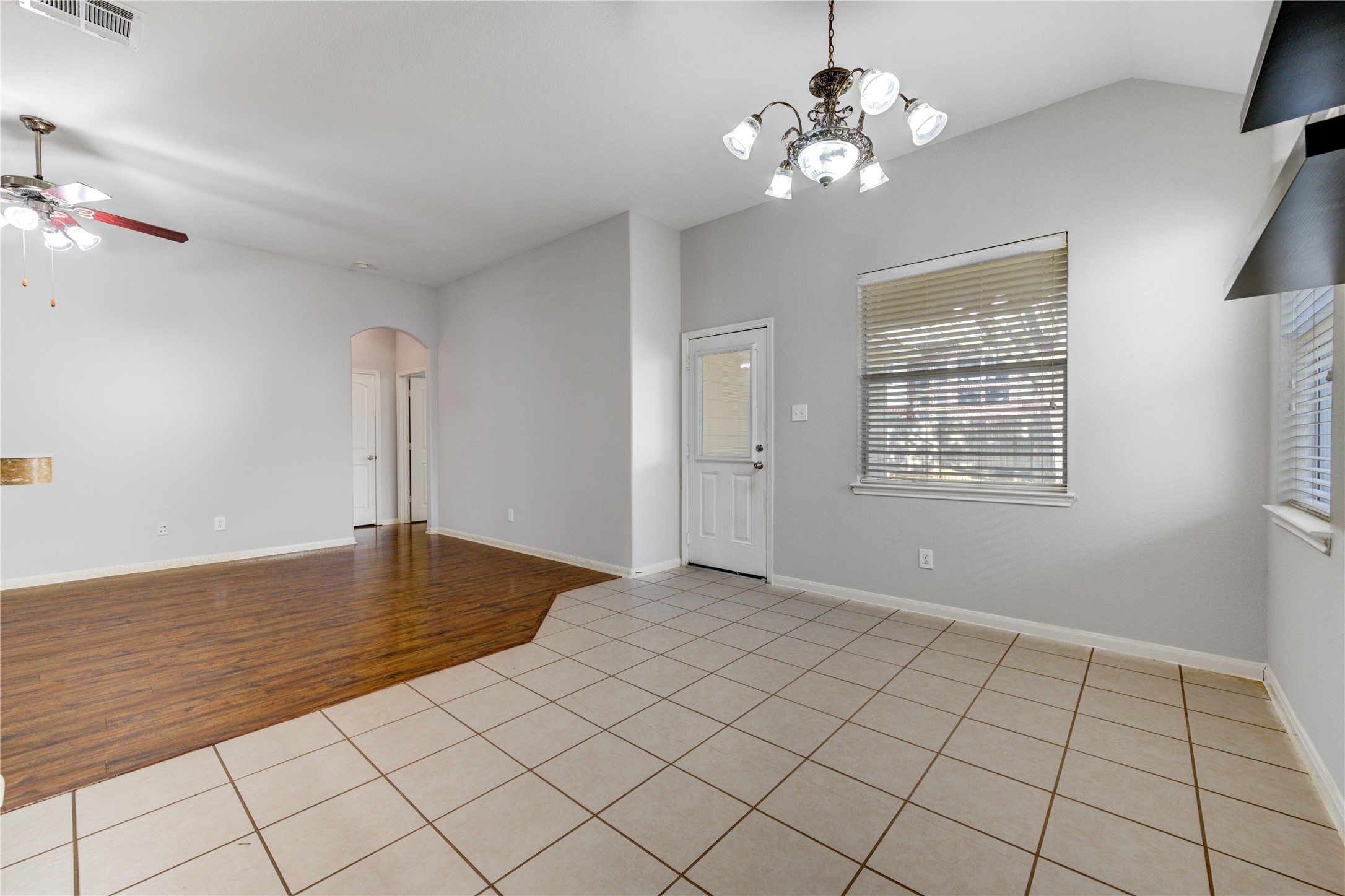 6030 Starbrook Creek Drive Property Photo 6