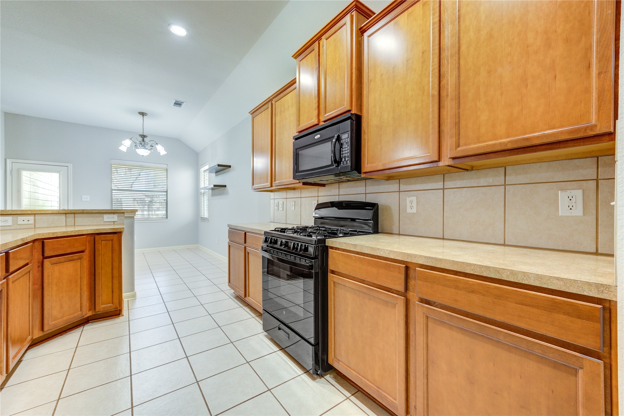 6030 Starbrook Creek Drive Property Photo 14