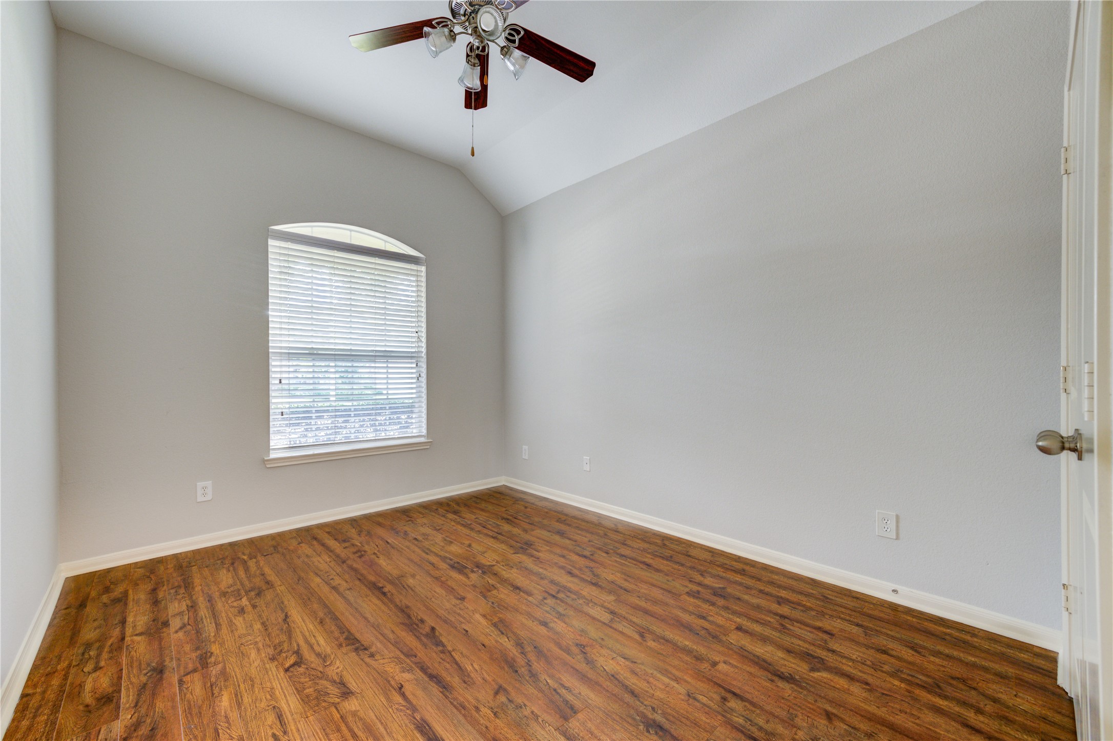 6030 Starbrook Creek Drive Property Photo 19
