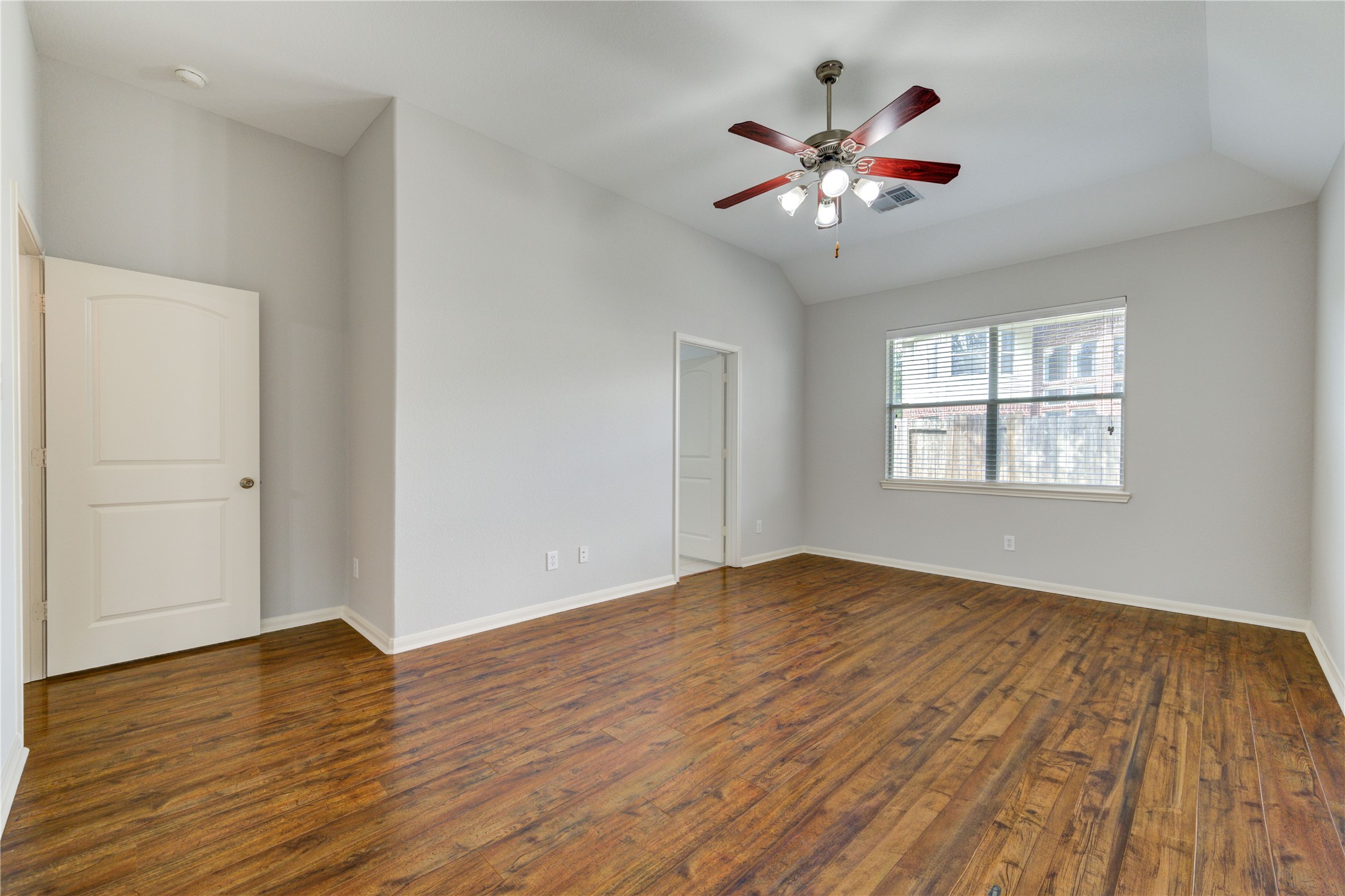 6030 Starbrook Creek Drive Property Photo 20