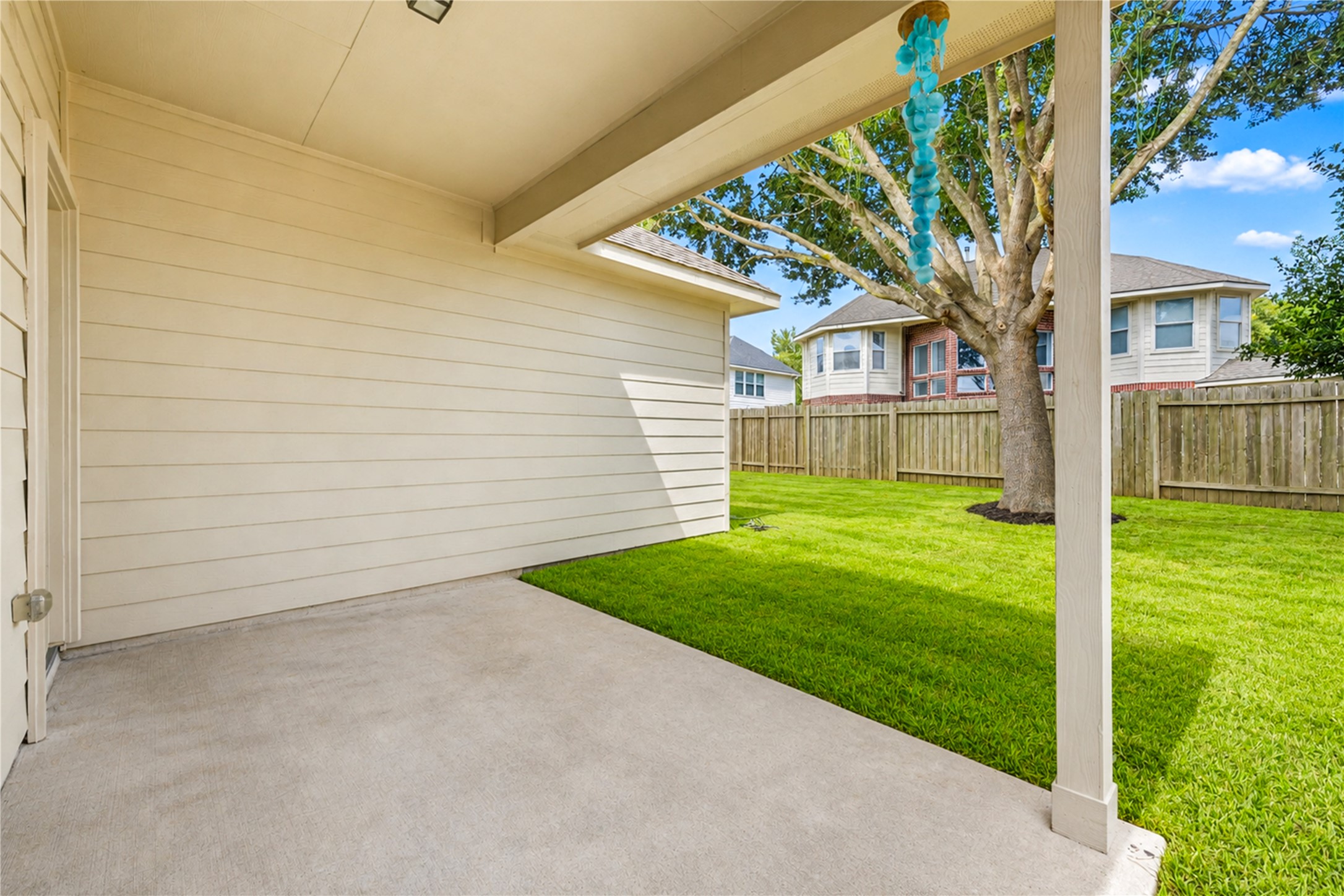 6030 Starbrook Creek Drive Property Photo 28