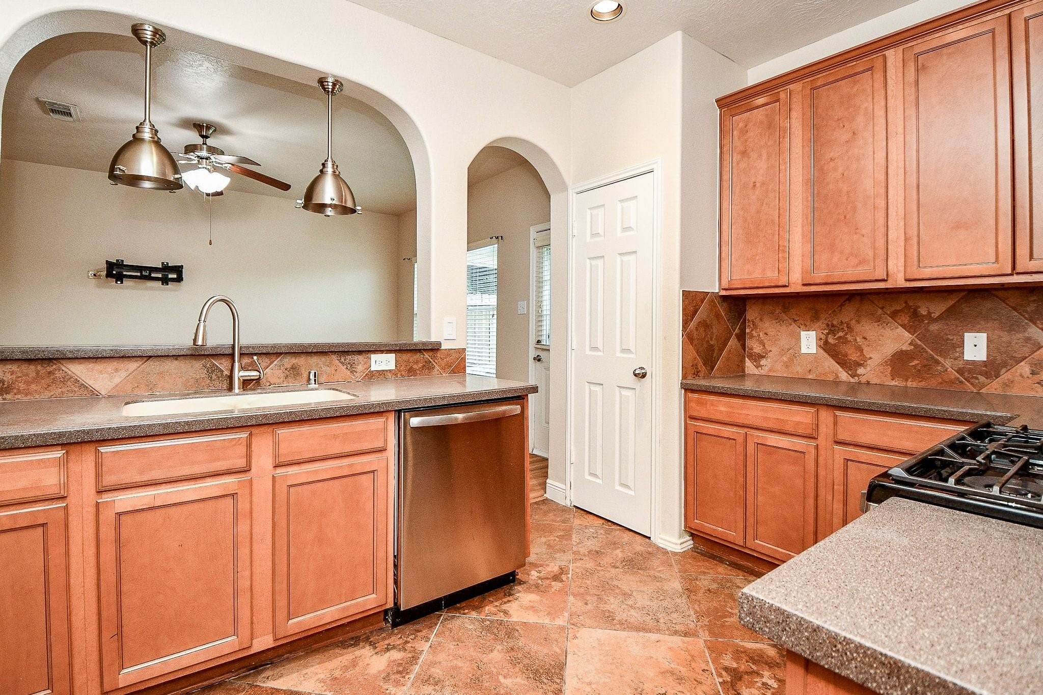 6171 Yorktown Meadow Lane Property Photo 7