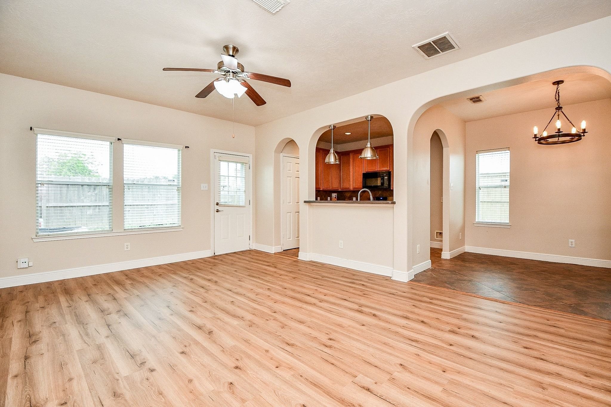6171 Yorktown Meadow Lane Property Photo 12