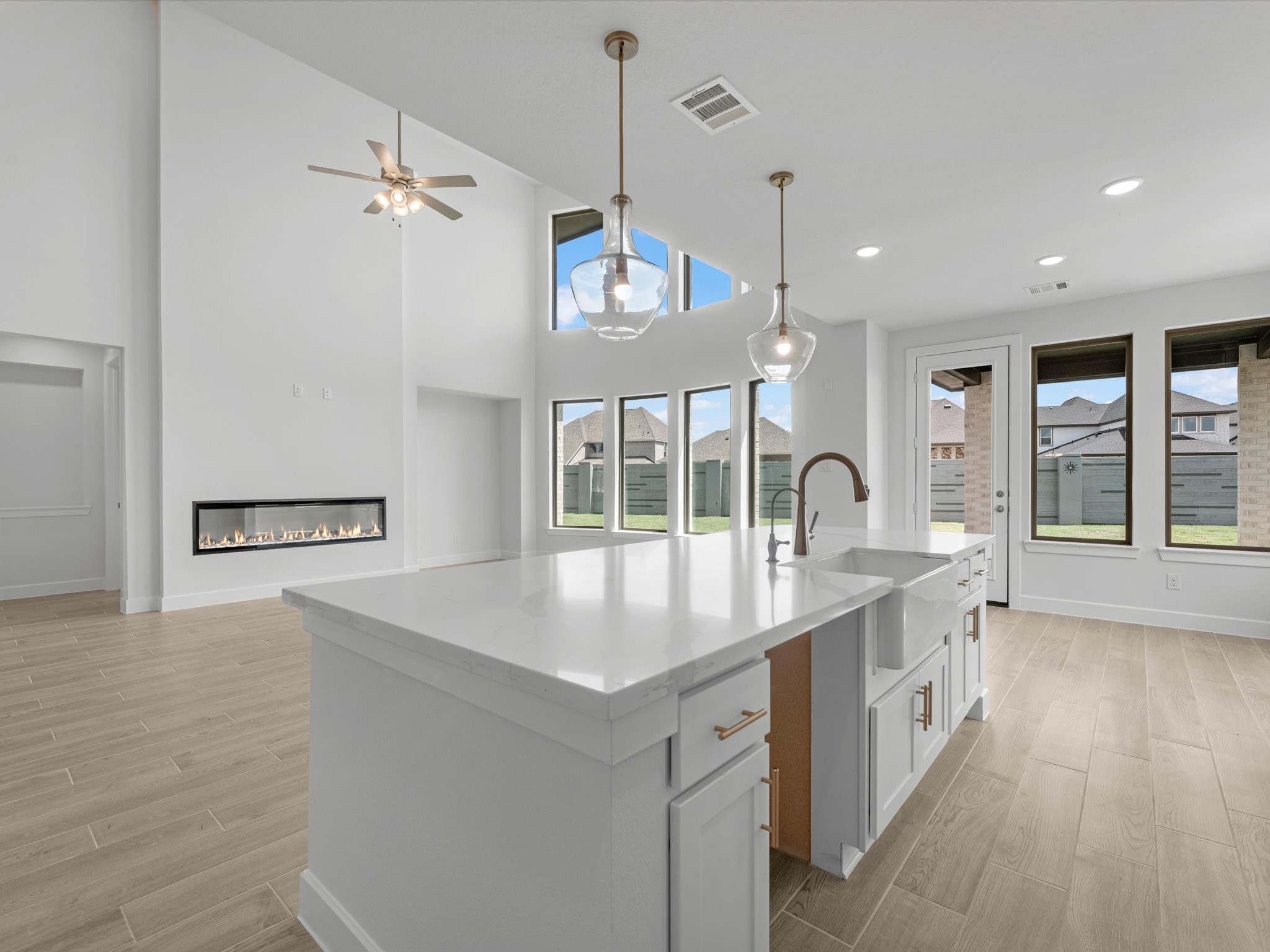 16502 Jolly Dawn Drive Property Photo 8