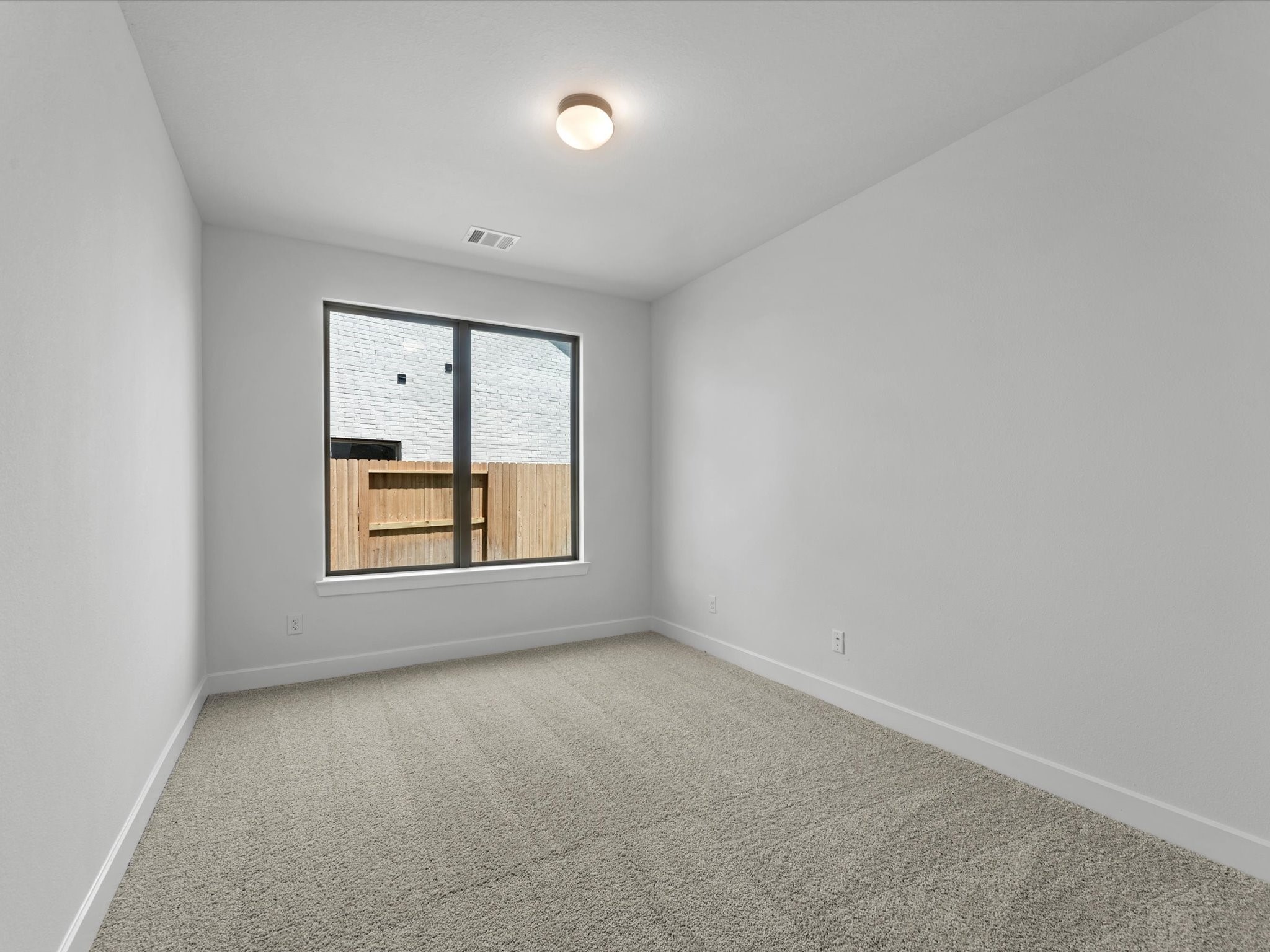 16502 Jolly Dawn Drive Property Photo 10