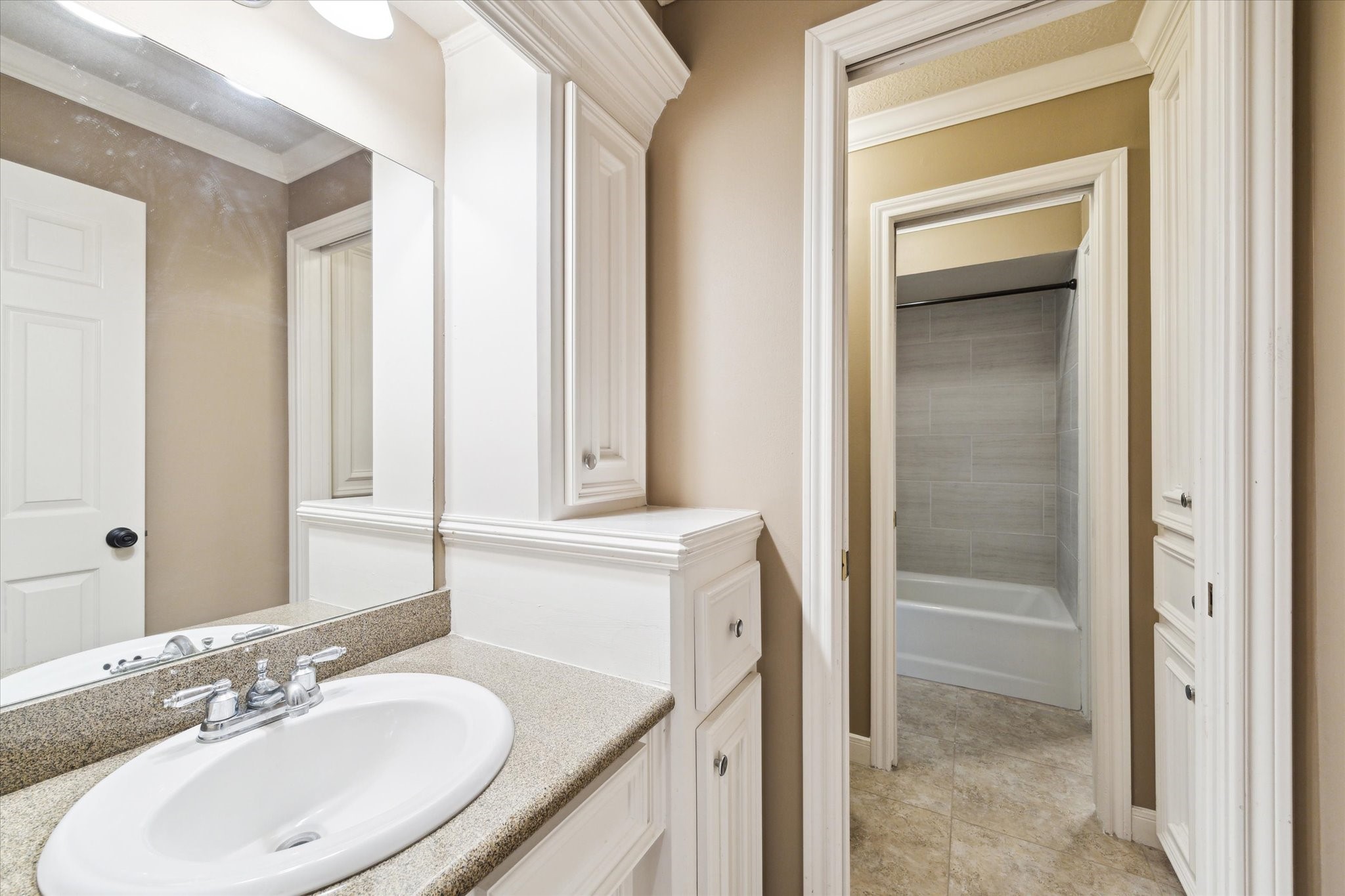 1918 Seven Maples Drive Property Photo 28