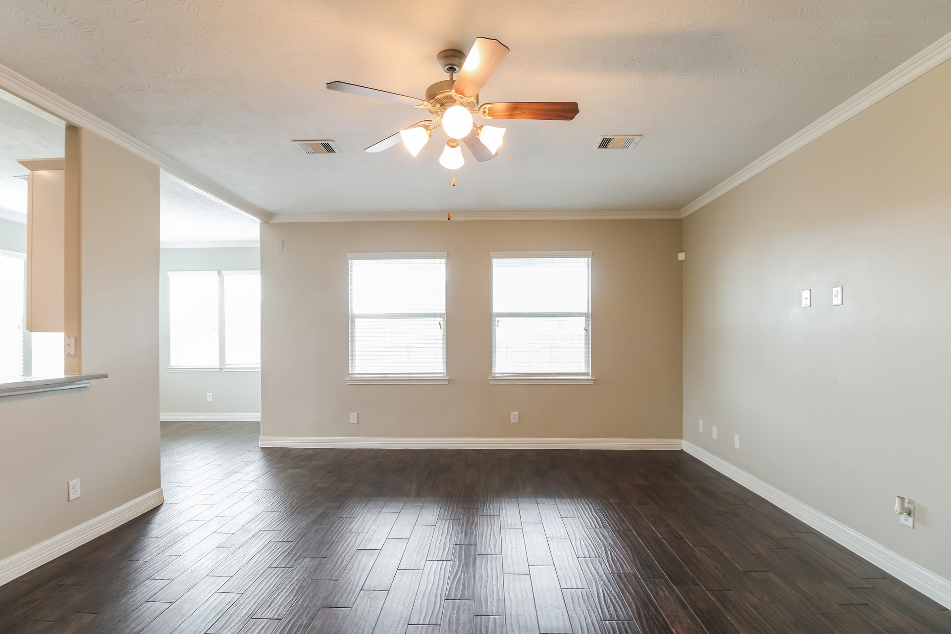 8303 Egret Bay Circle Property Photo 4