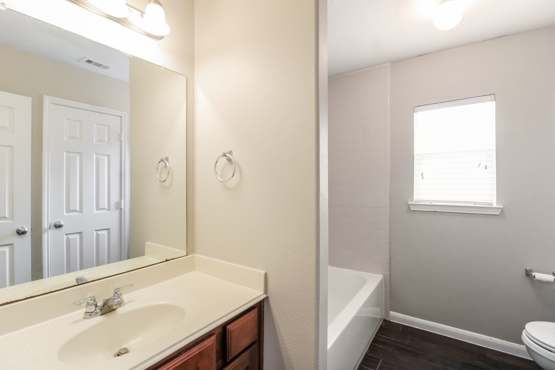 8303 Egret Bay Circle Property Photo 12