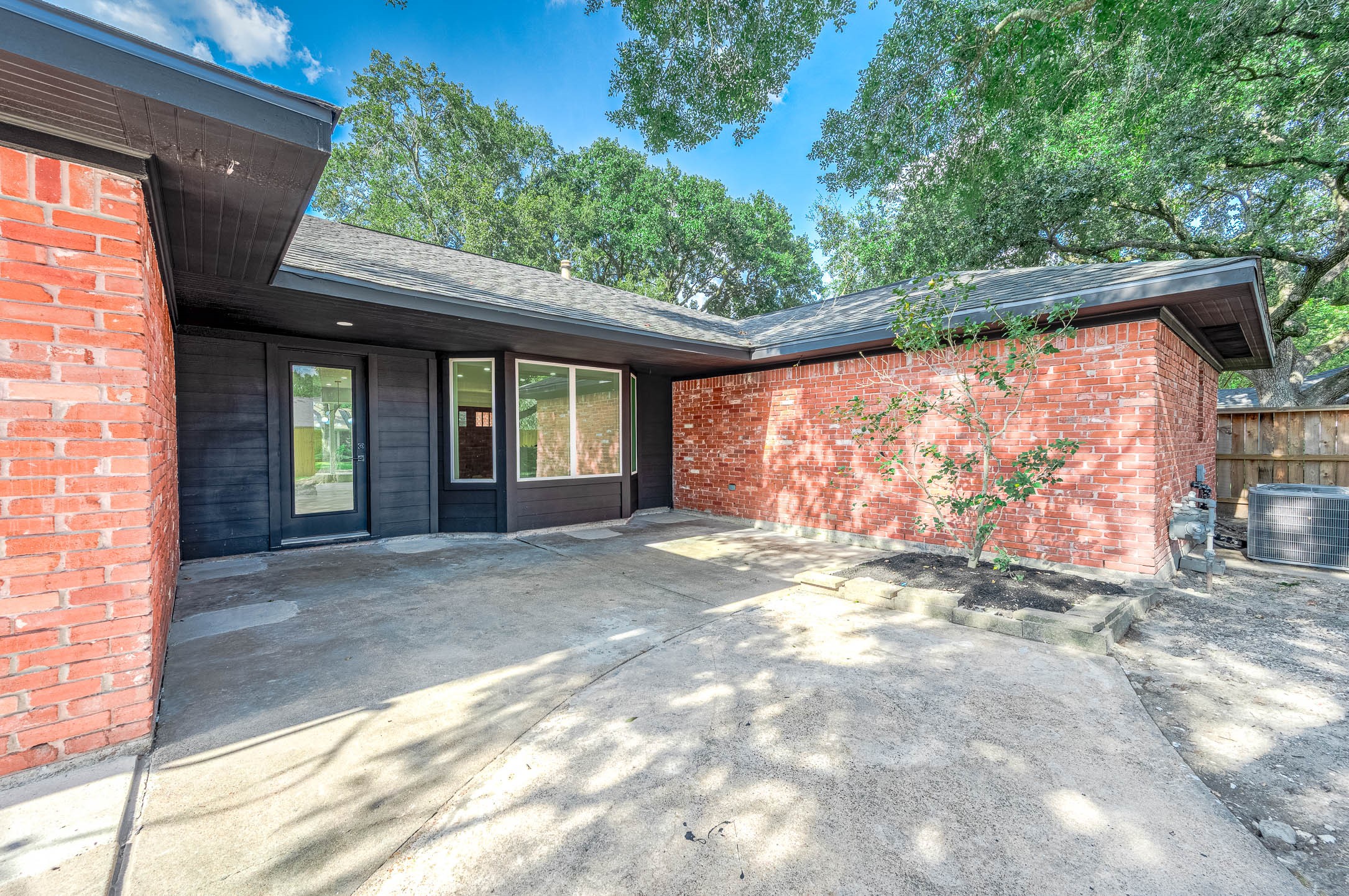 5507 Valkeith Drive Property Photo 39
