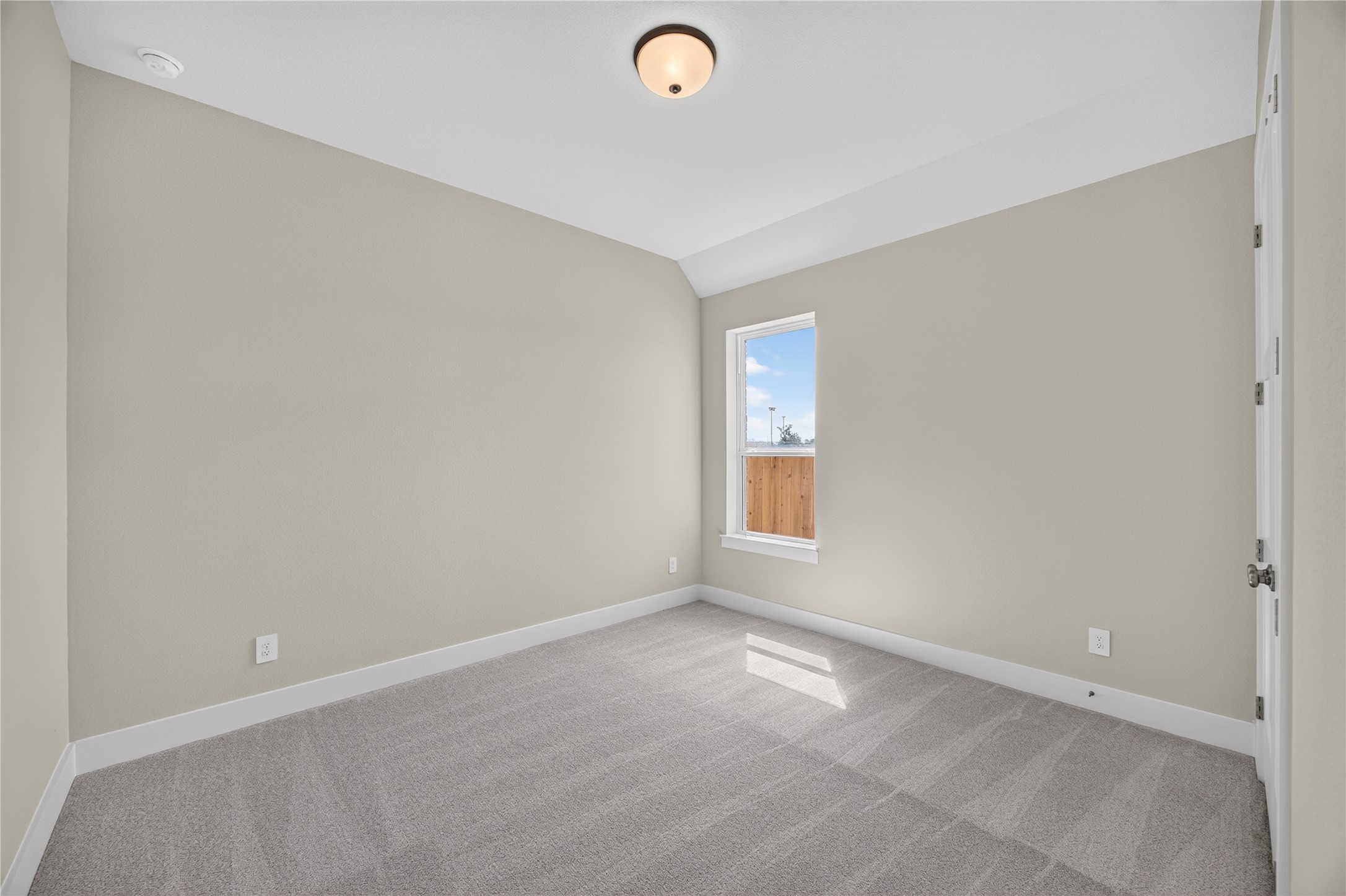 10140 Copia Lane Property Photo 6