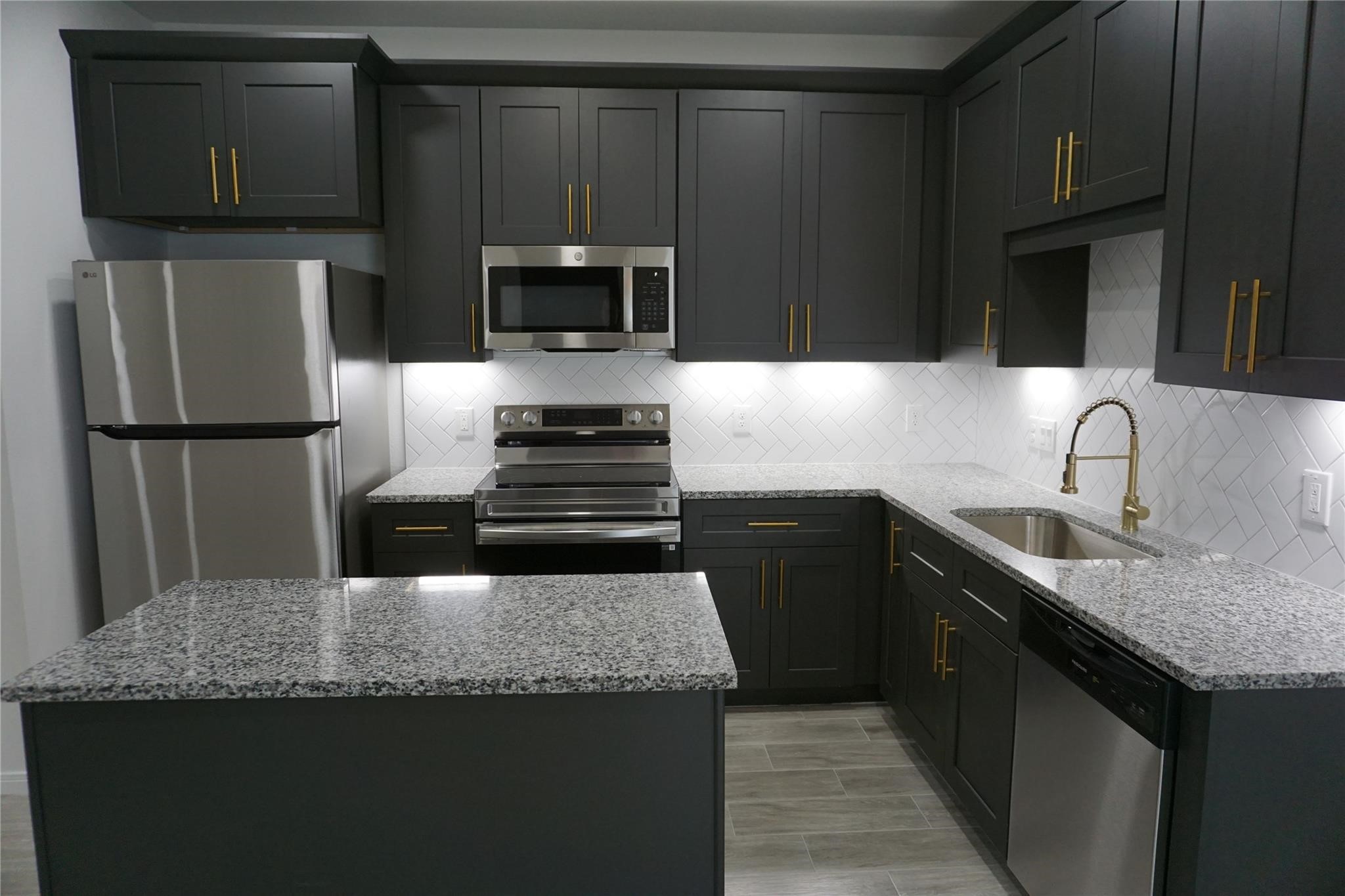 11553 Persimmons Property Photo 11