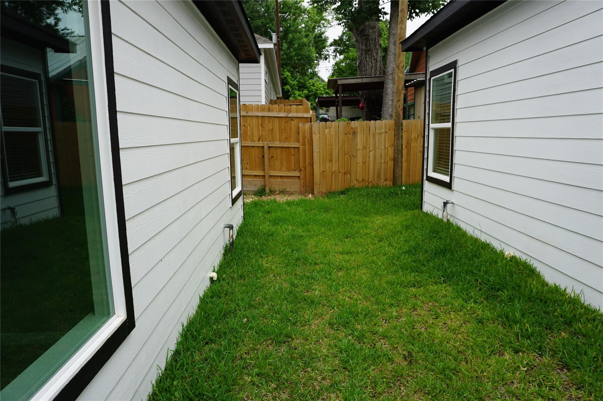 11553 Persimmons Property Photo 27