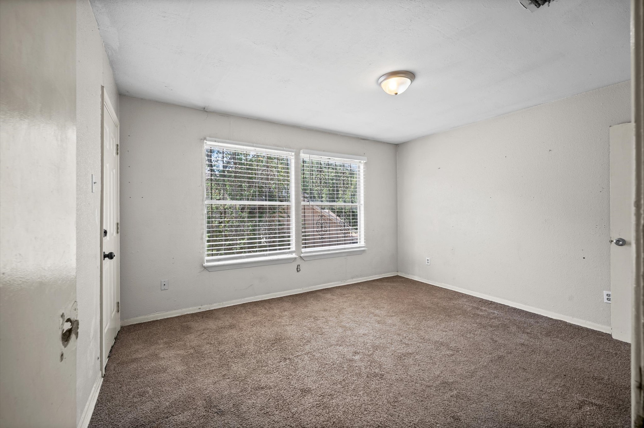 5618 Easthampton Drive C Property Photo 21