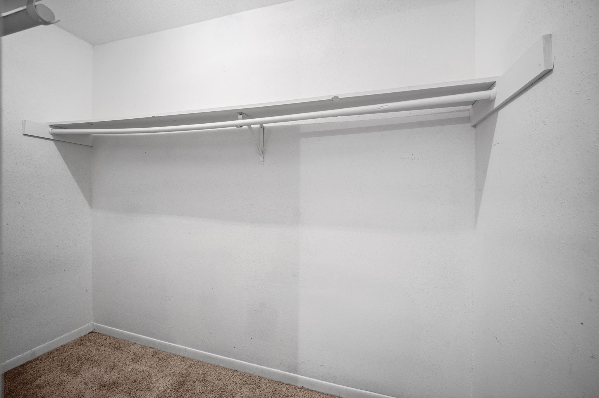5618 Easthampton Drive C Property Photo 23
