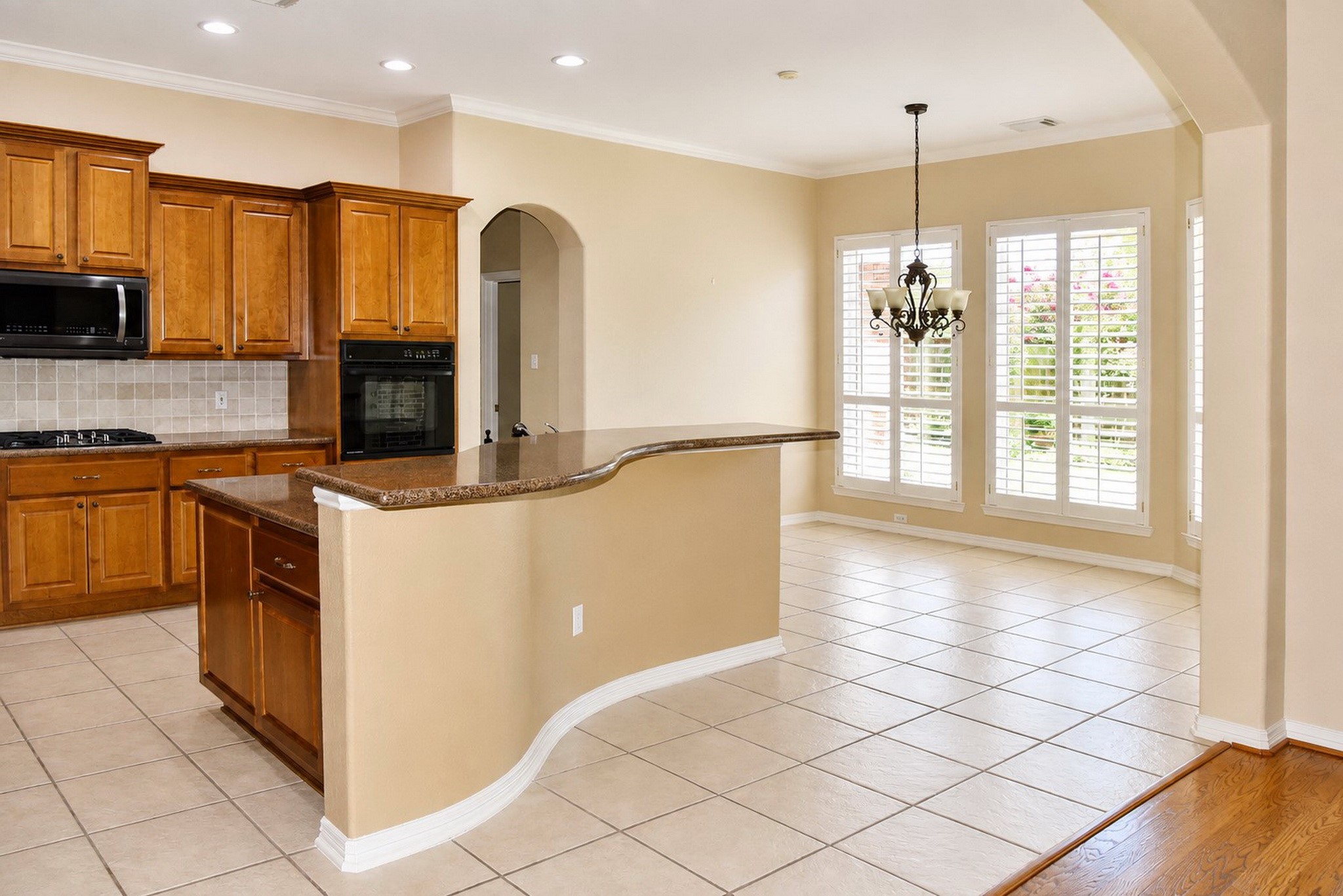 16415 Burham Park Drive Property Photo 10